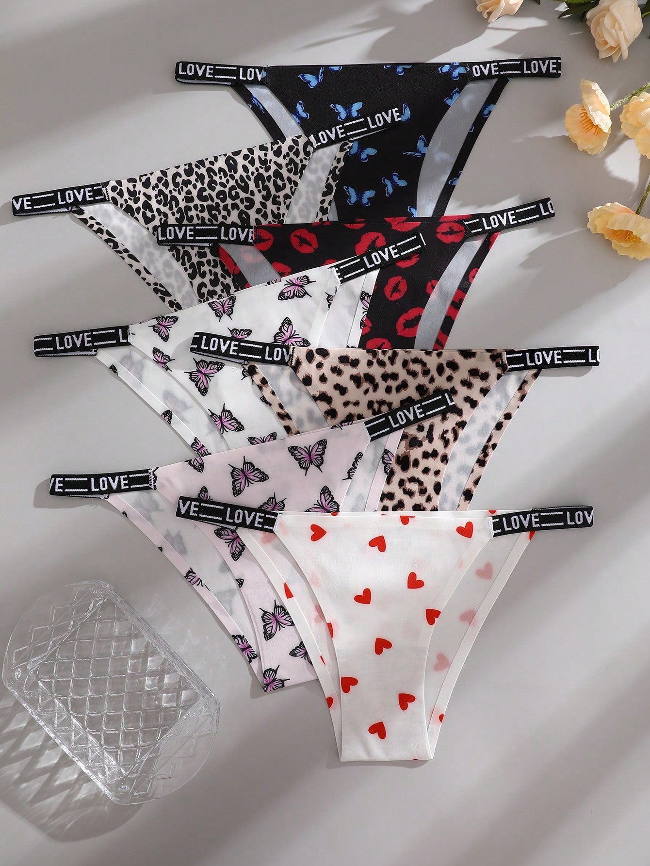 7pcs Women's Printed Seamless Panties Set In Multiple Colors, Low-Rise Brazilian Style Underwear With Lettered Trim And Printed Accessories