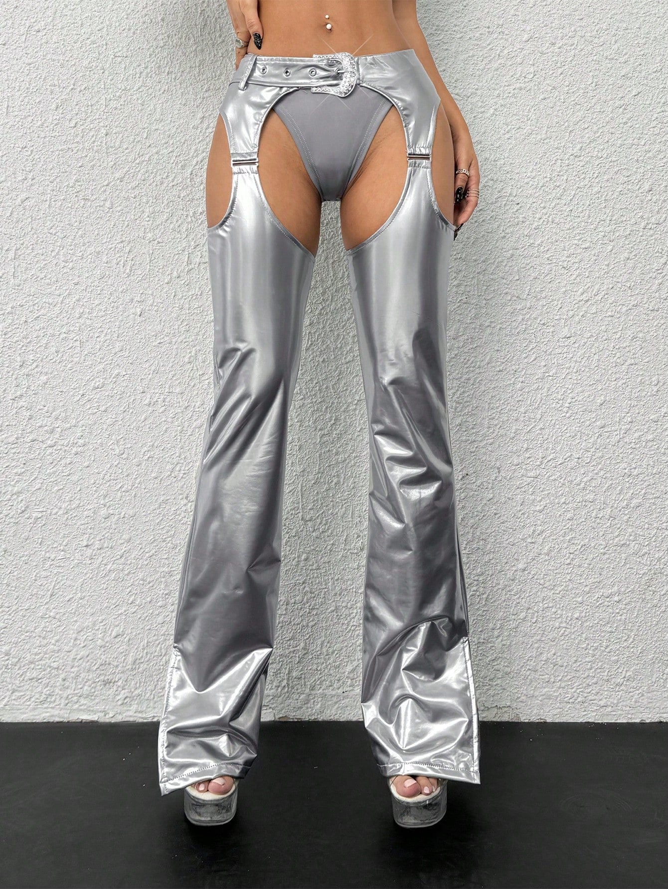 ICON Low-Rise Cut-Out Belt Buckle Decorated Slim Flared Pants