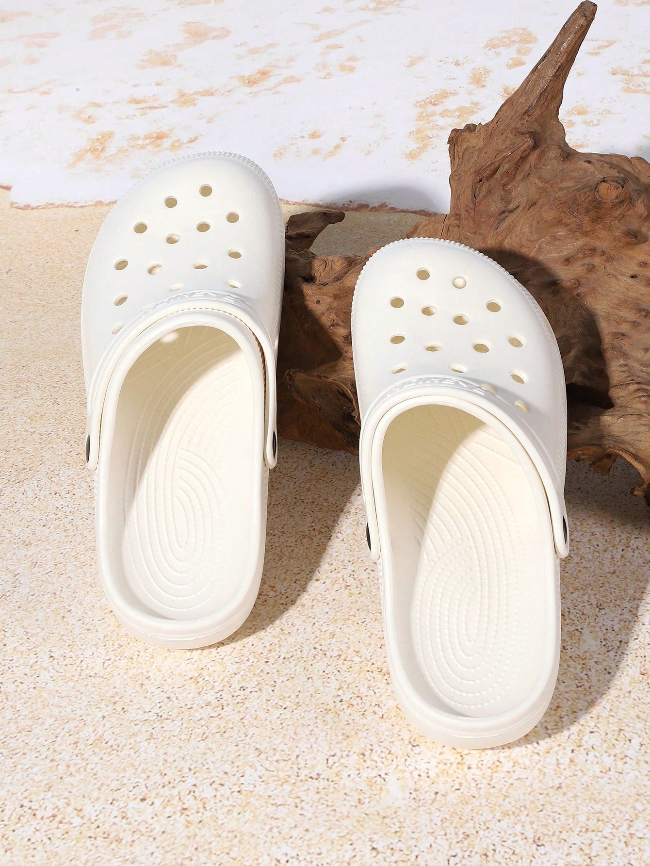 Women Minimalist Perforated Garden Sandals