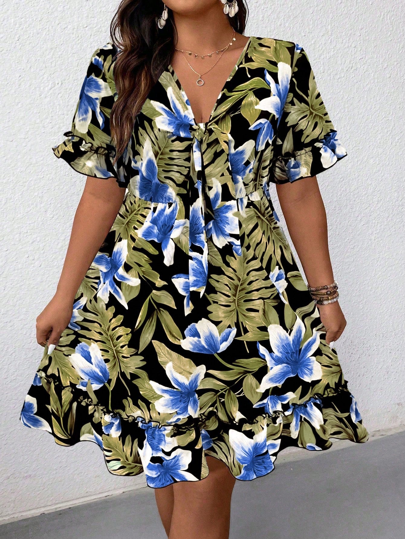 LUNE Plus Size Women's Plant And Floral Print Front Tie Dress, Suitable For Summer