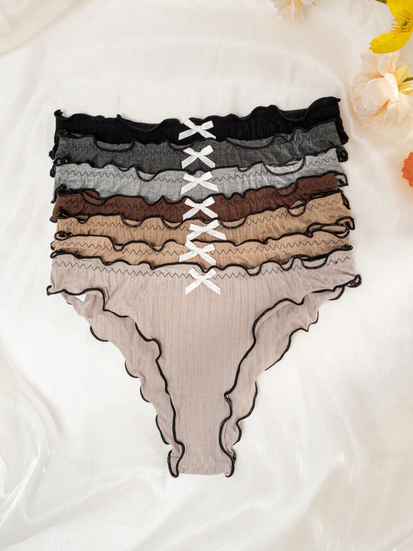 Underwear&Sleepwear Basics 7pcs Women's Colorblock Trimmed Bow Decorated Panties