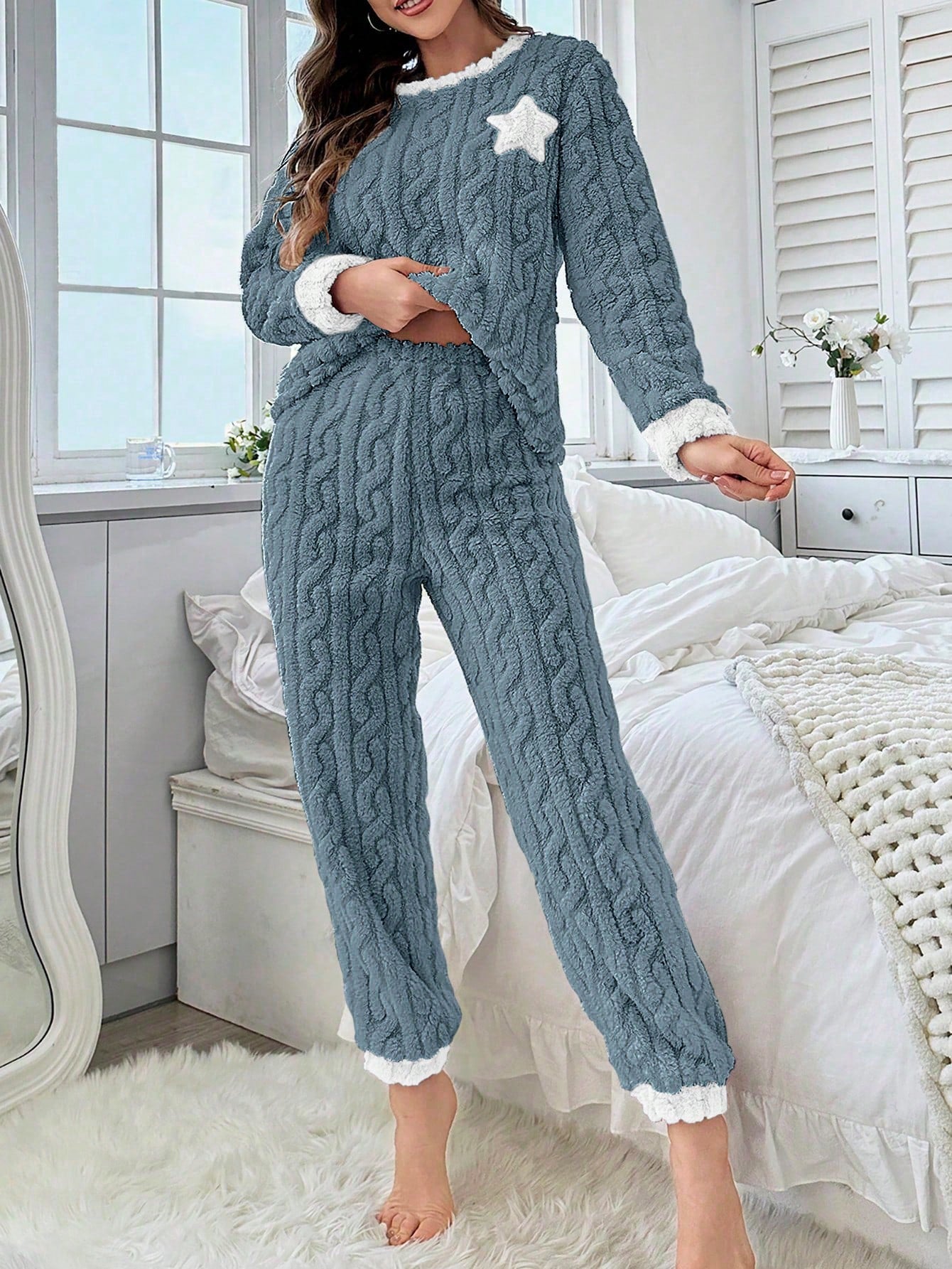 5-Pointed Star Embroidered Plush Pajama Set