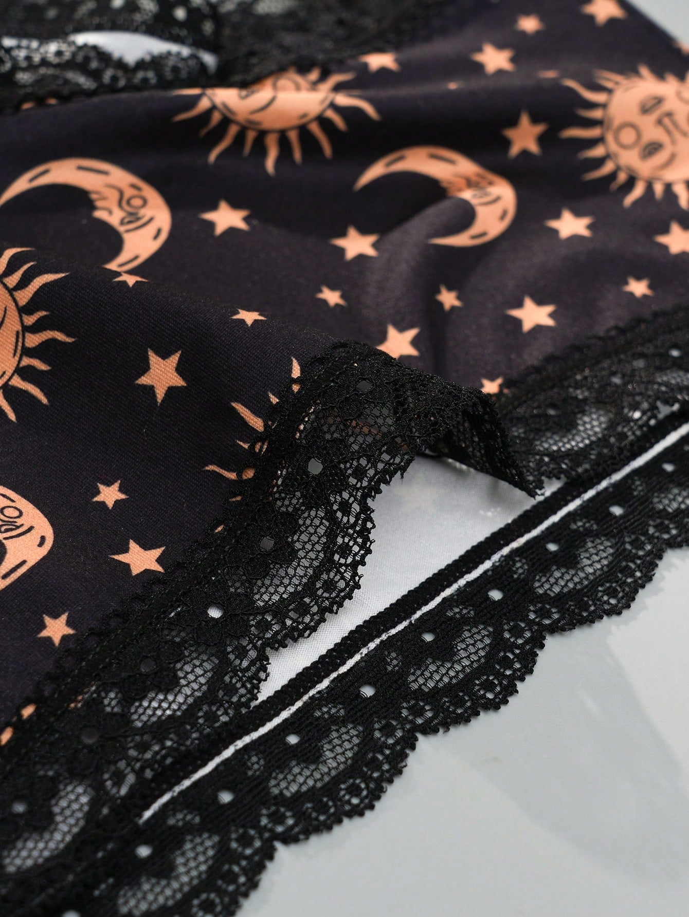 3pcs/Pack Women Solar System Print Lace Trim  Breathable Comfortable Sexy Panties