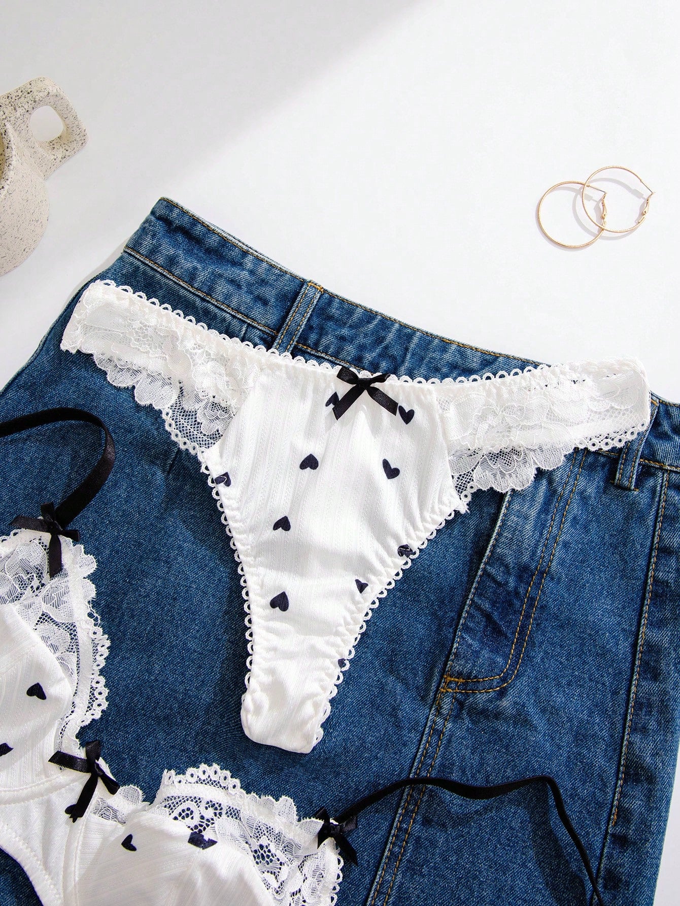 1pc Women White Heart Lace Trim Bra Set