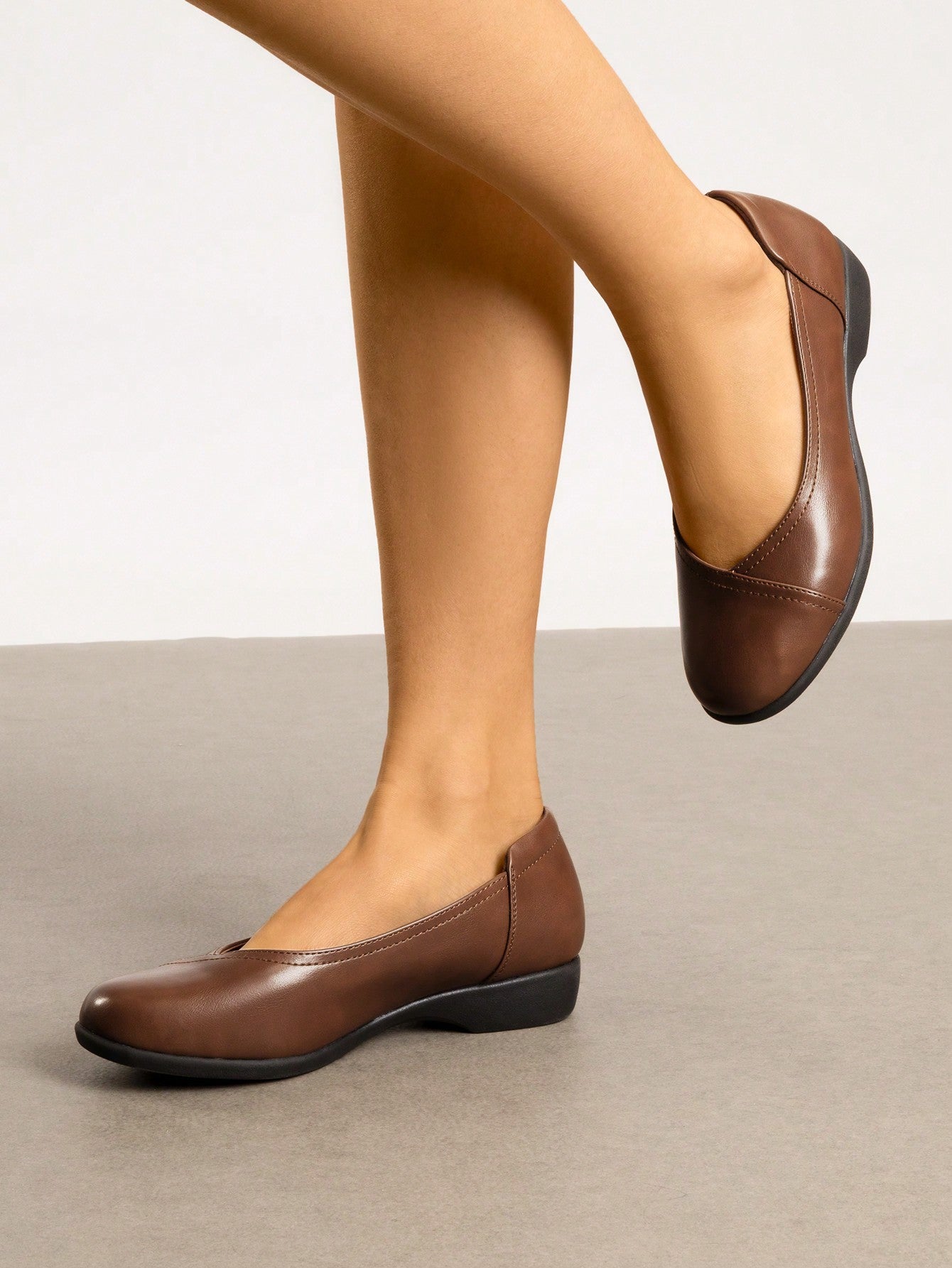 Women's Flats  Comfortable Arch Support Slip-On Business Office Casual Dress Wearables With 3D Molded Insole Ballet  Flats Shoe