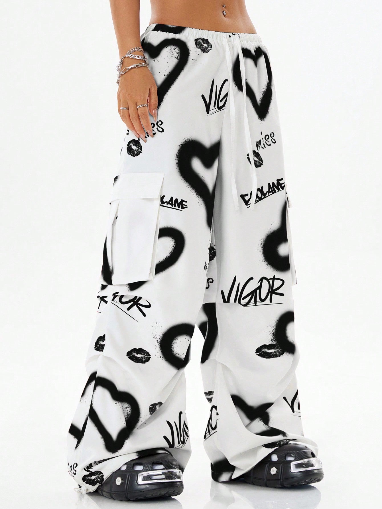 Coolane Women's Daily Wear Date Night Casual Love Graffiti Pattern Parachute Pants