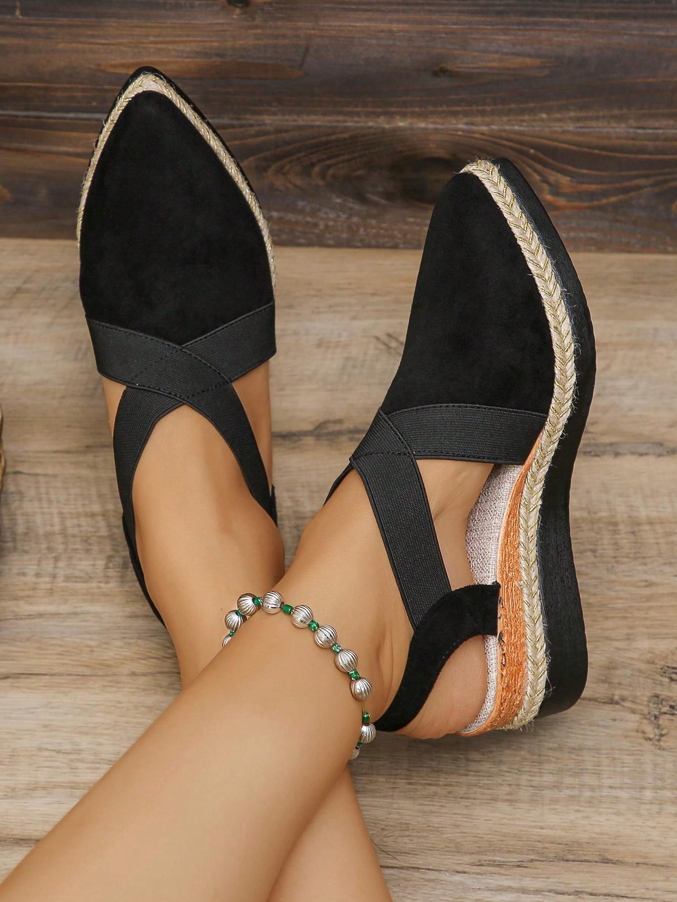 2025 European And American Early Autumn New Style Platform Closed Toe Pumps With Cross Ankle Strap For Women