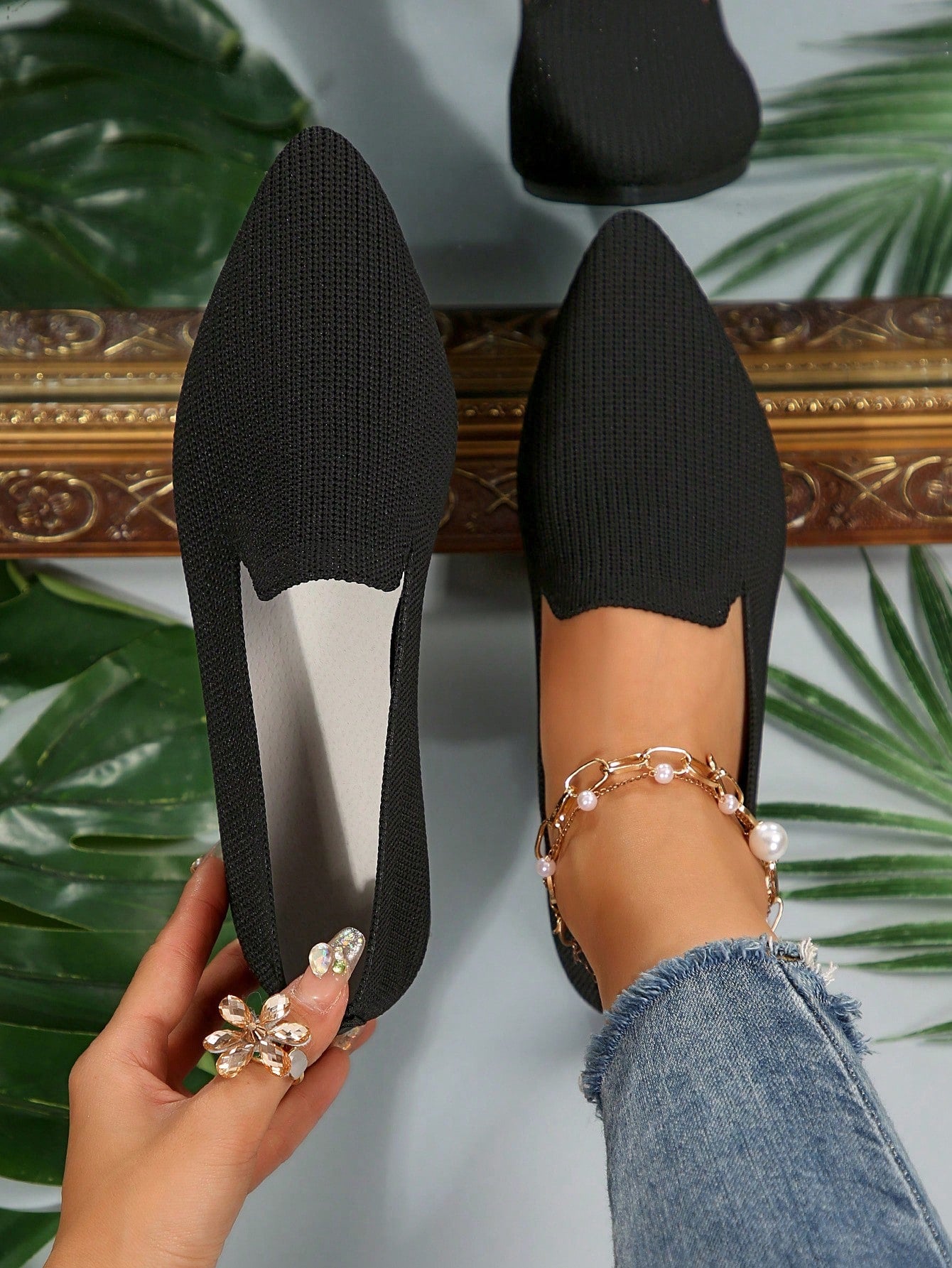 Women's Solid Color Flat Shoes, Breathable Knitted Pointed Toe Slip-On Shoes, Lightweight & Comfortable