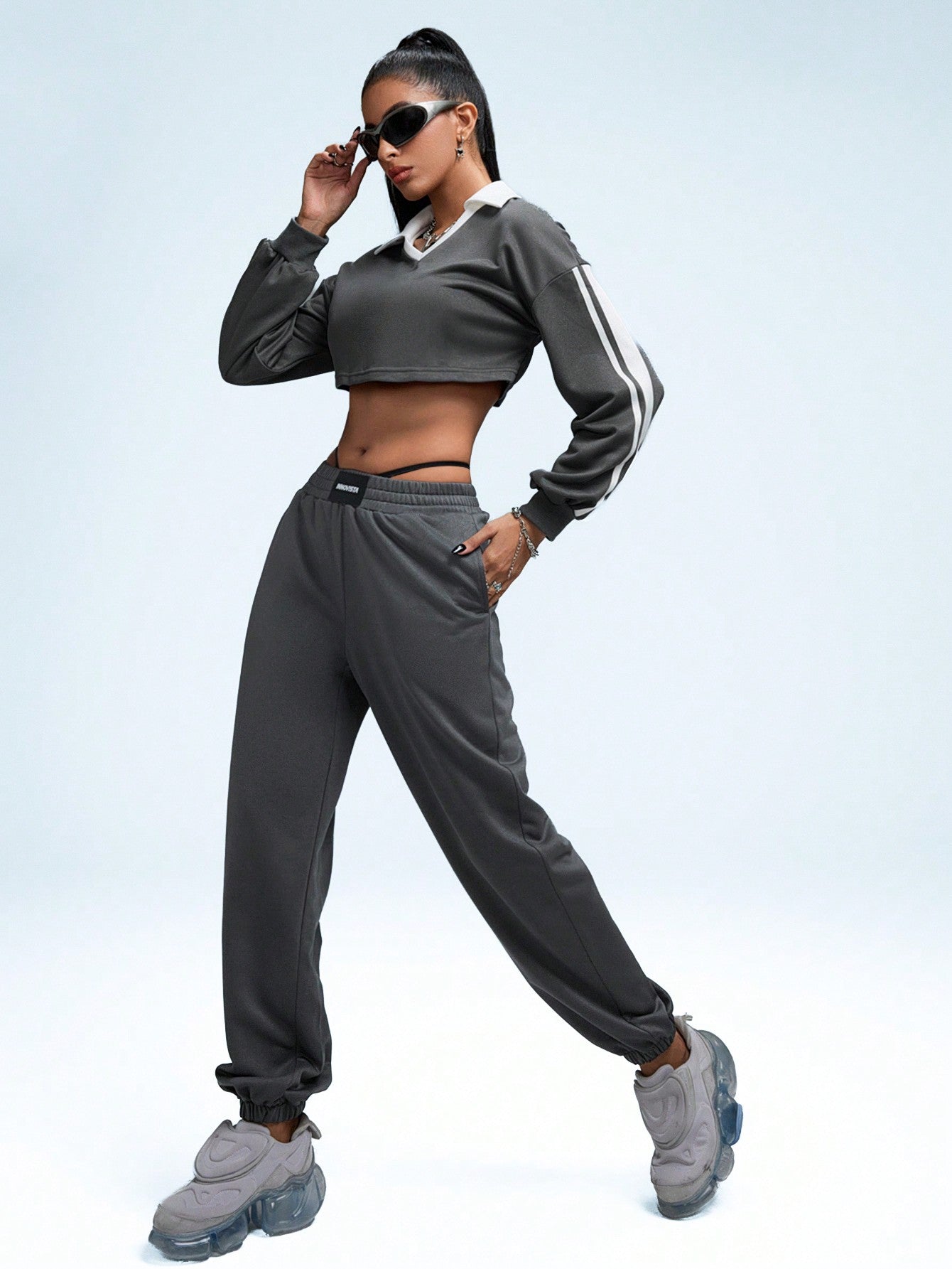 Innovista Women's Colorblock Loose Fit 2pcs Sports Sets,2 Pieces Set,Tracksuit,Girls' Activewear Set,Colorblock,Back To School,Gym,Workout,Yoga,Daily Casual,Running,Dark Grey Sets,Fall Winter Women Outfit,Winter Women Clothes