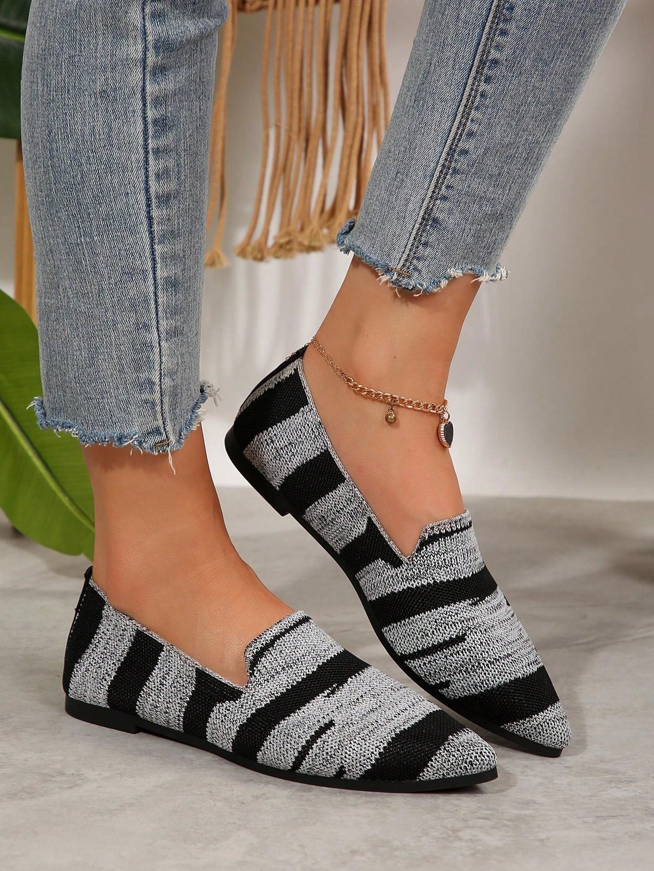 Women's Solid Color Flat Shoes, Breathable Knitted Pointed Toe Slip-On Shoes, Lightweight & Comfortable