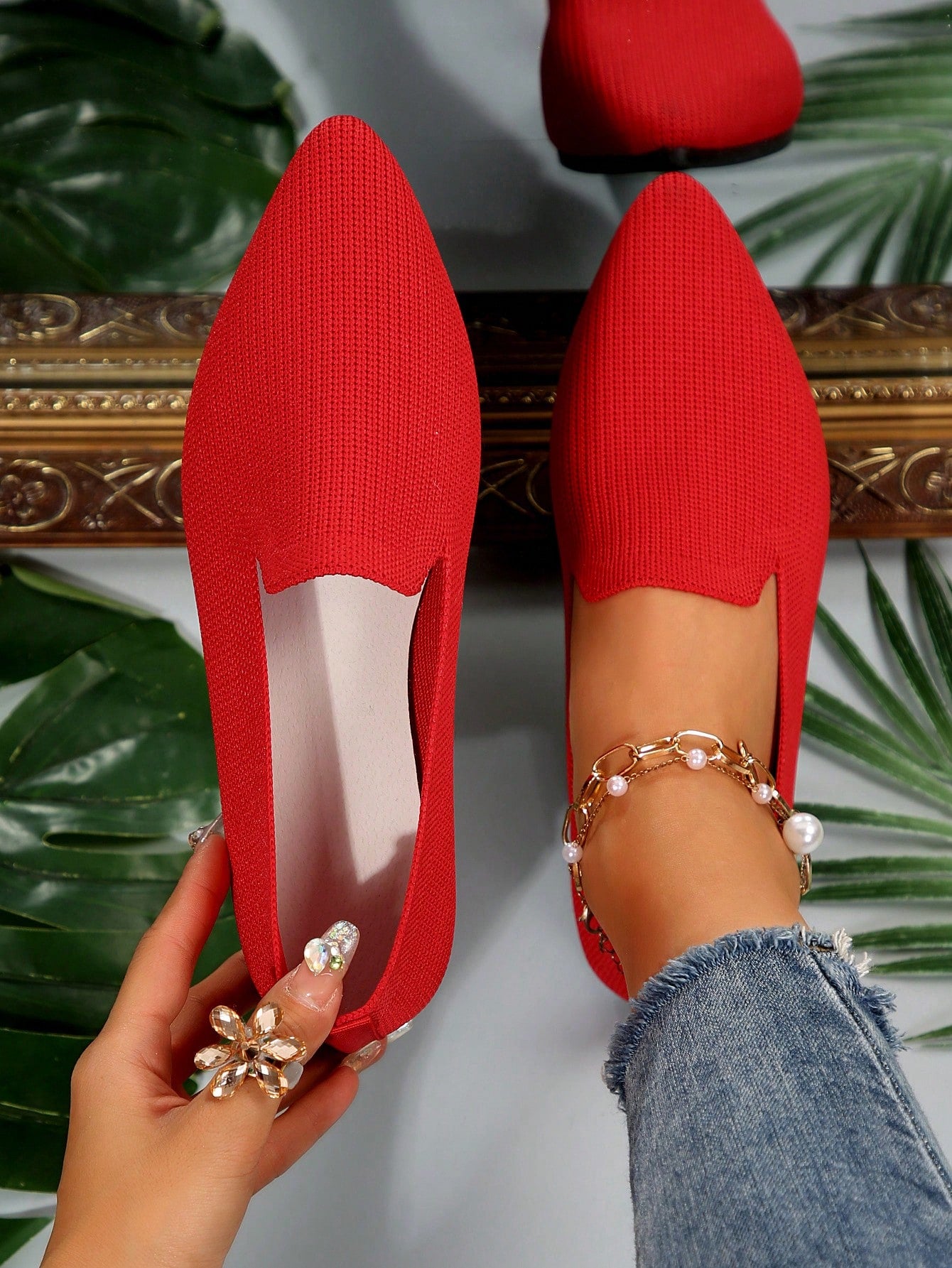 Women's Solid Color Flat Shoes, Breathable Knitted Pointed Toe Slip-On Shoes, Lightweight & Comfortable