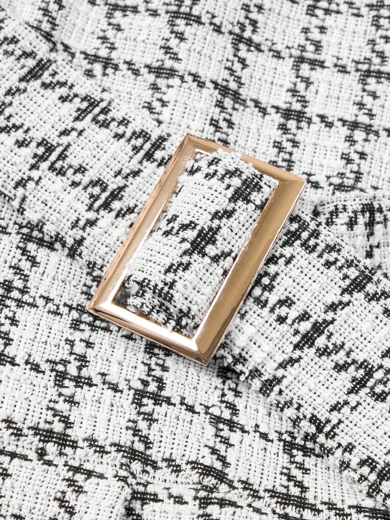 2024 Fall/Winter Women's Elegant & Fashionable Plaid Texture Lapel Long Sleeve  Dress With Pleated Hem And Waist Tie For Office Look