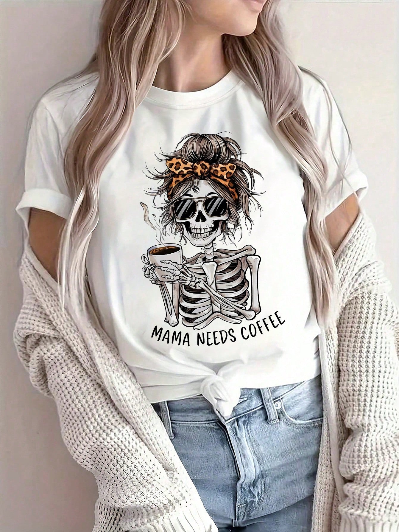 INAWLY Women's Casual Loose Fit Skull Print Round Neck Drop Shoulder Sleeve T-Shirt, Summer Tee, Halloween Clothes Graphic Tees Women Tops