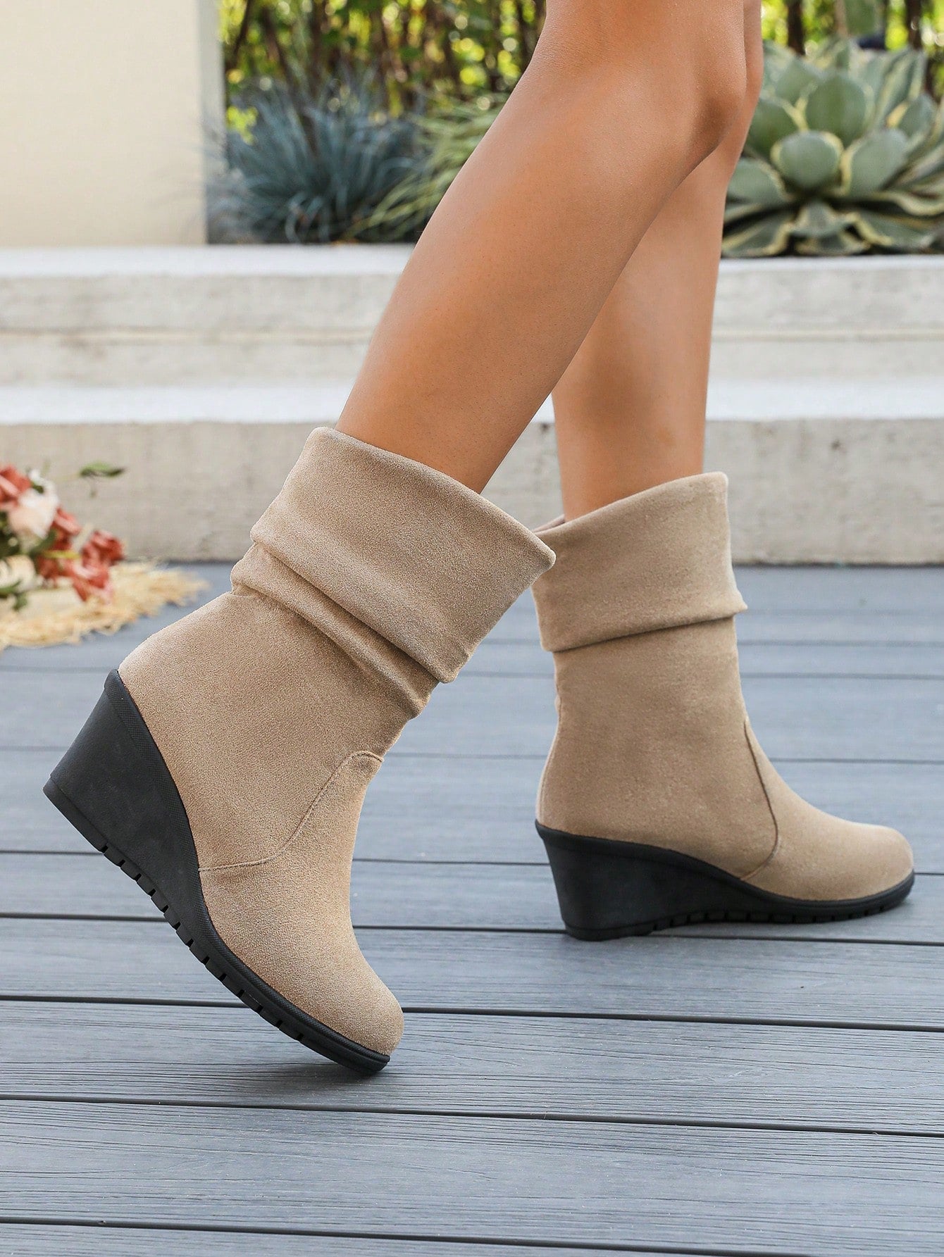 Women's Platform Mid-Calf Boots, New Design Pleated Casual Everyday Wear Short Boots, Thick Sole Equestrian Boots