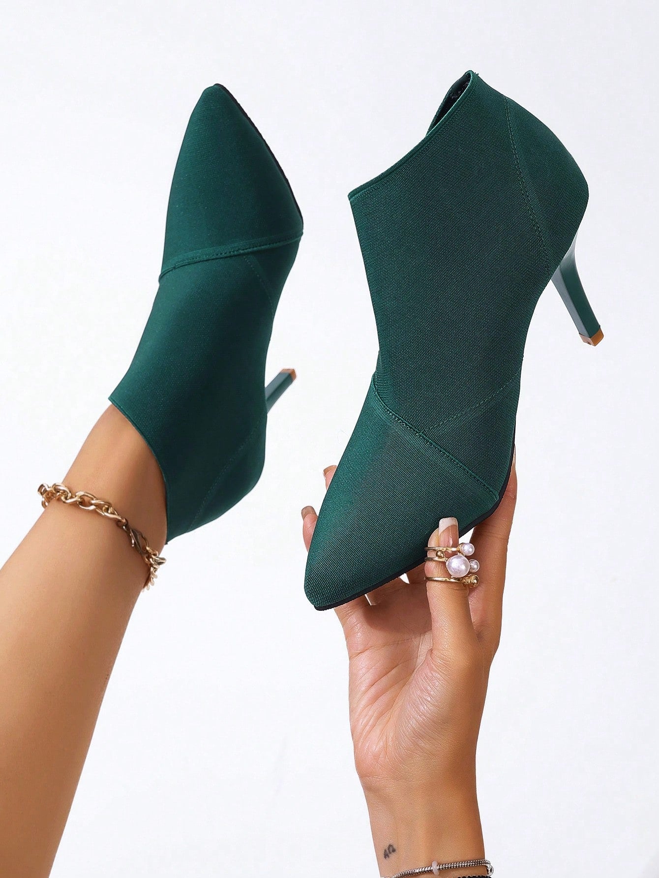 European And American Fashion Pointed Toe Stretch High Heel Classic Boots