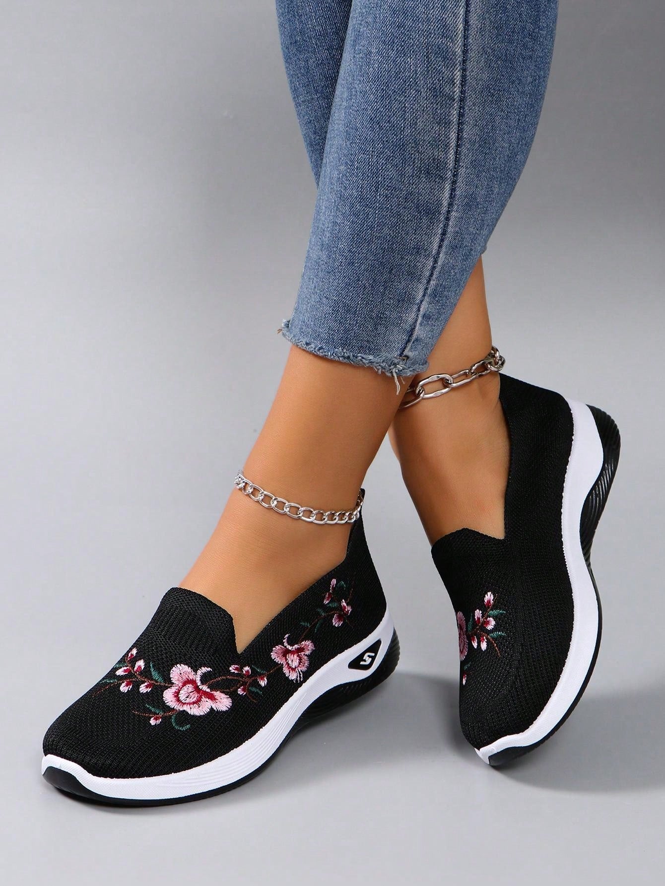 New Arrival Women's Casual Sports Shoes, Embroidered Comfortable Sneakers, Lightweight, Breathable Flat Slip-On Shoes, Shoes For Women