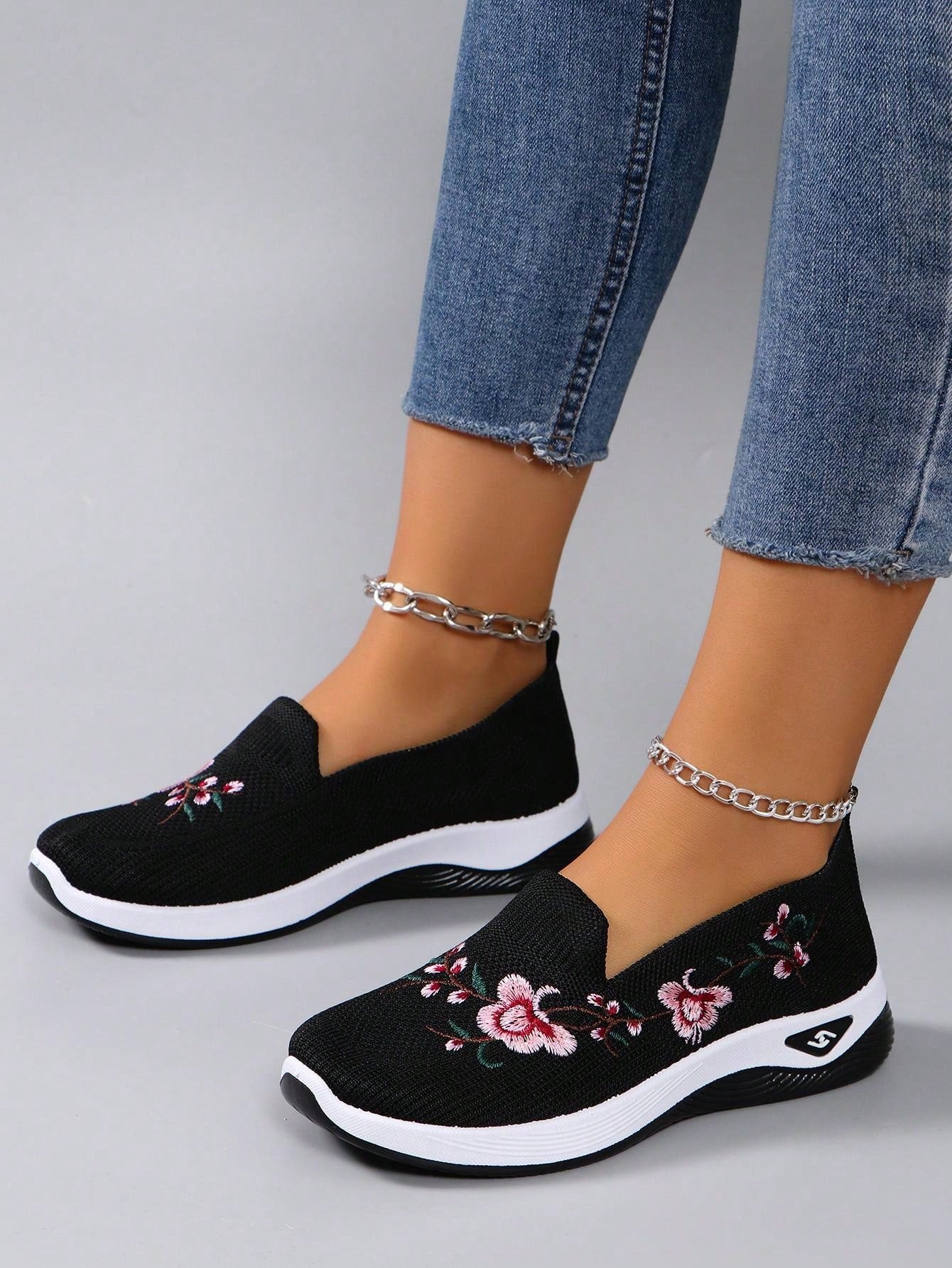 New Arrival Women's Casual Sports Shoes, Embroidered Comfortable Sneakers, Lightweight, Breathable Flat Slip-On Shoes, Shoes For Women
