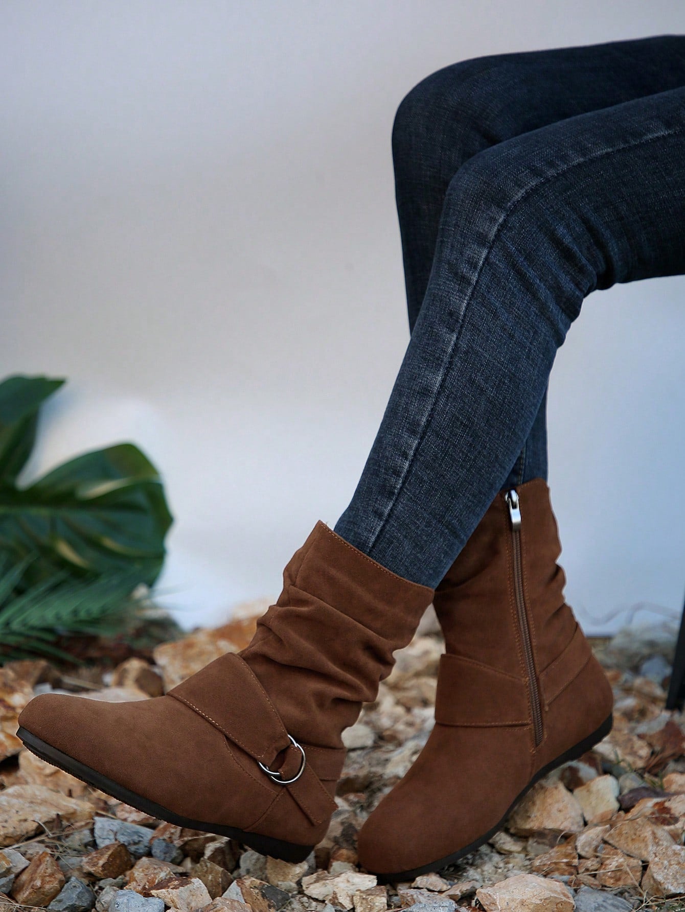 Women's Side Zipper Pleated Stacked Boots, Strap With Metal Buckle Round Toe Flat Versatile Fashion Boots