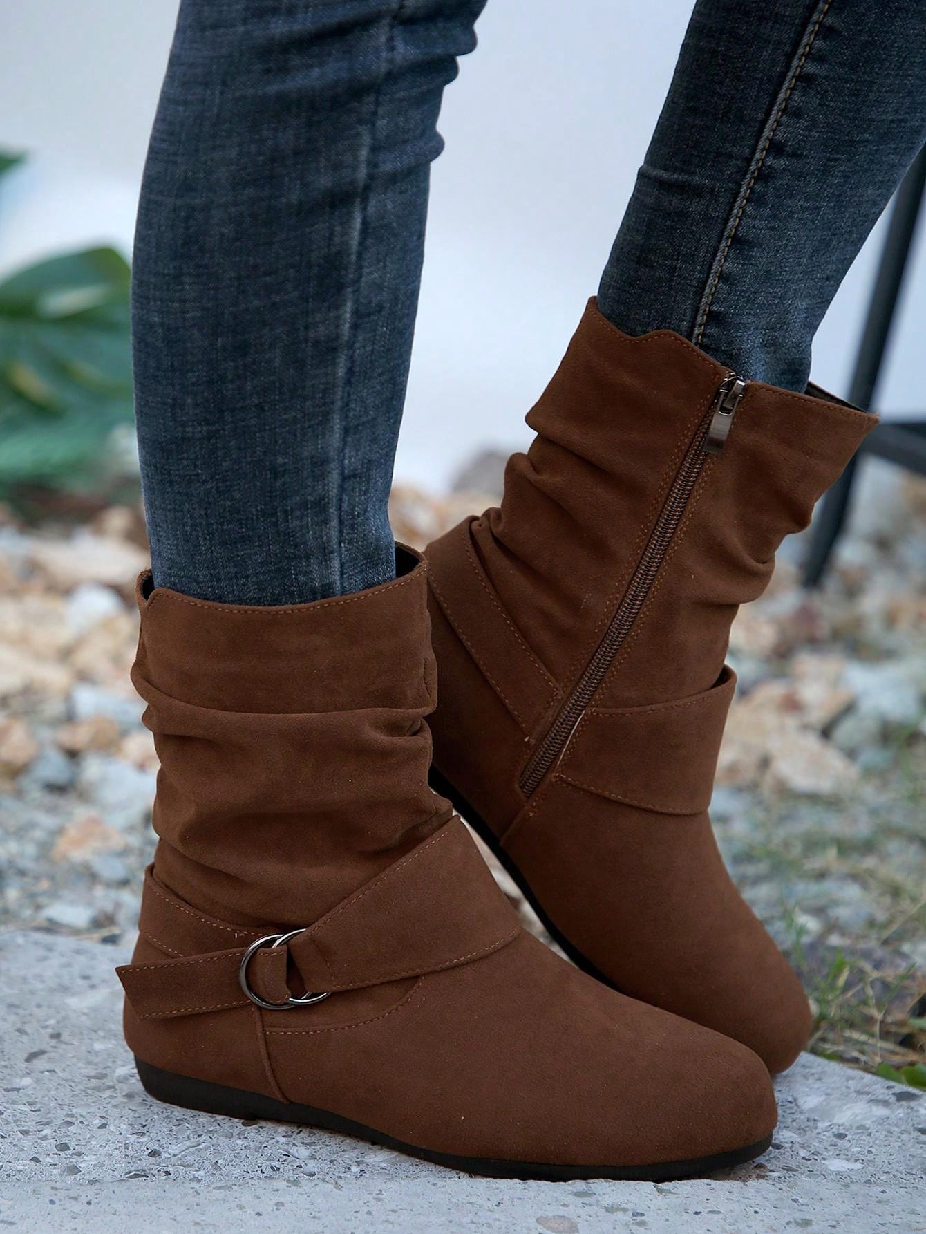 Women's Side Zipper Pleated Stacked Boots, Strap With Metal Buckle Round Toe Flat Versatile Fashion Boots