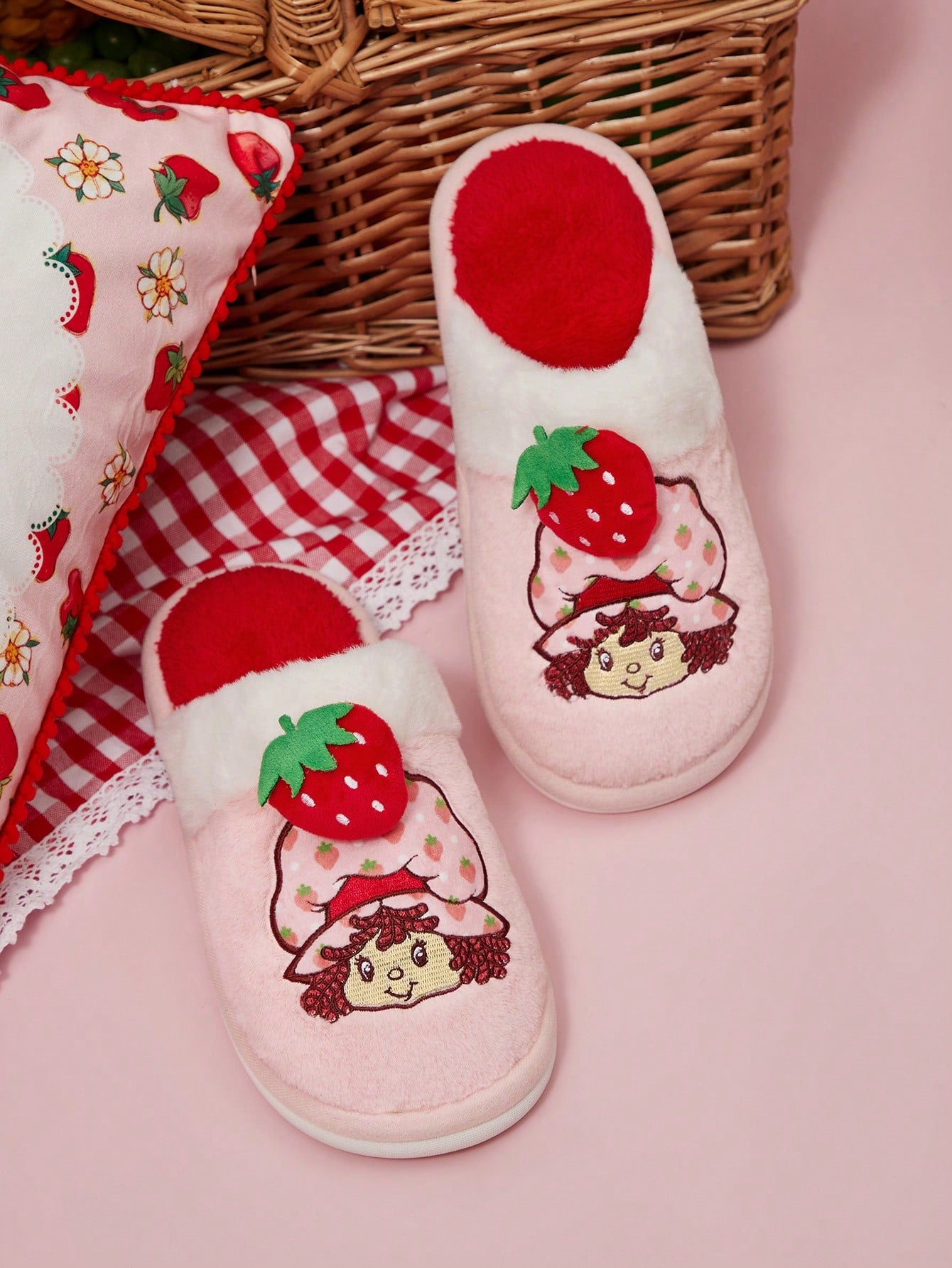 TOM & JERRY X  Cartoon Embroidered Plush Ladies' House Slippers, For Christmas Fall New Year Holiday