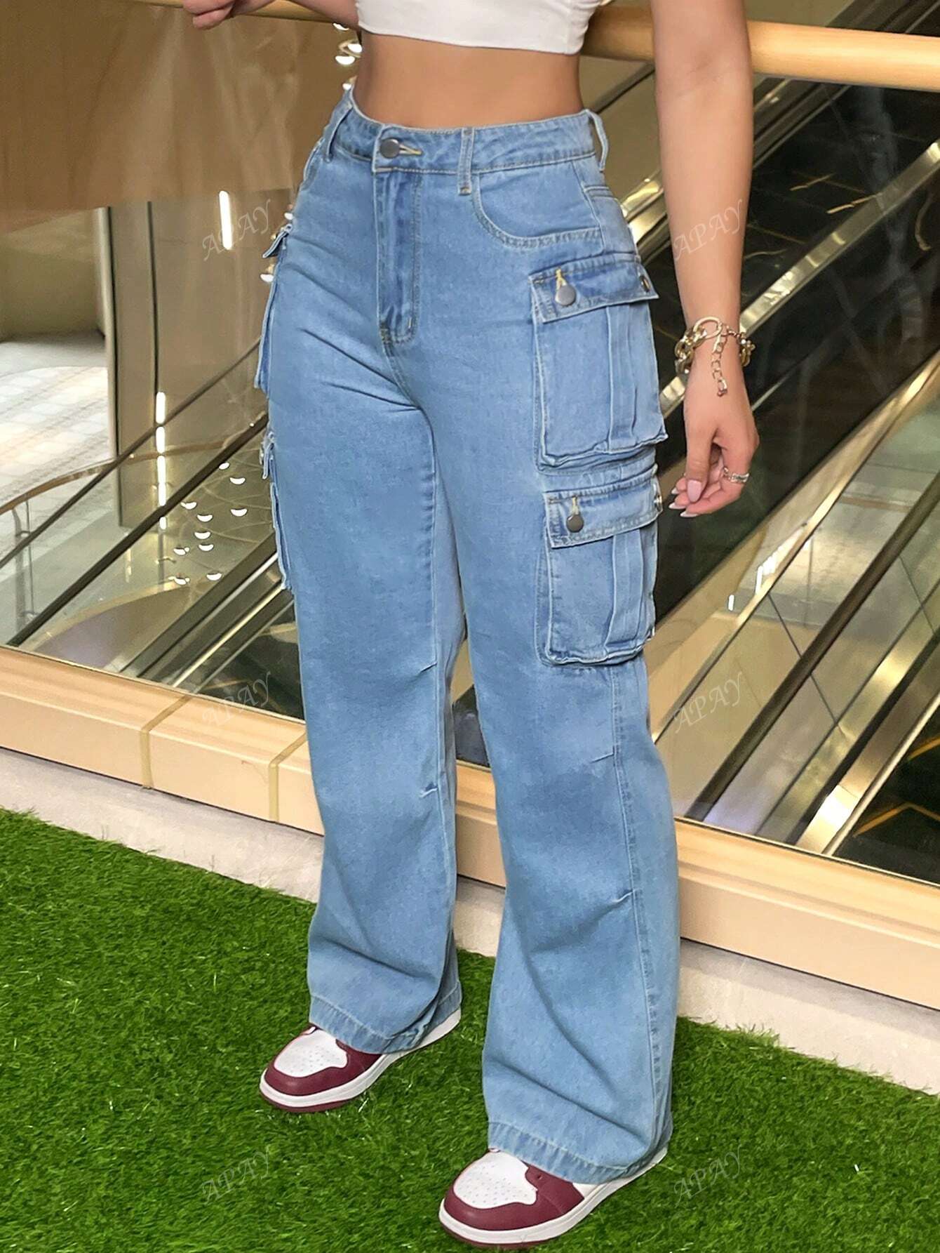 Stylish Vintage Chic Y2K Cargo Pants - High-Waisted, Wide-Leg, Pocketed, Comfortable, Casual, Street-Stylish Denim Trousers For The Curvaceous Woman