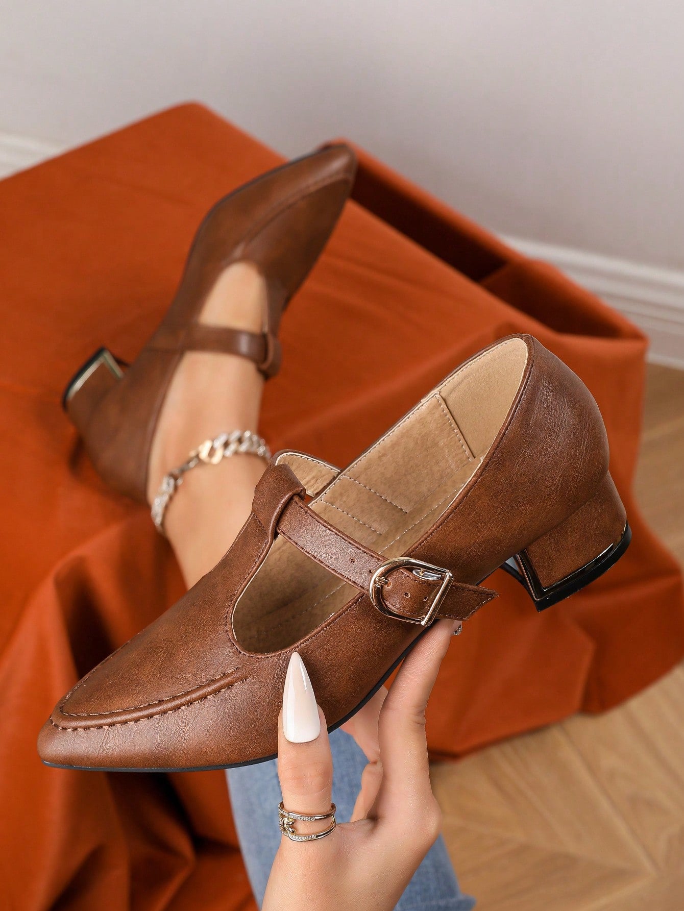 Pointed Toe Metal Thick Heel Fashion Mary Jane Loafers Women Shoes For Work, T-Strap Wingtip College Style Flats