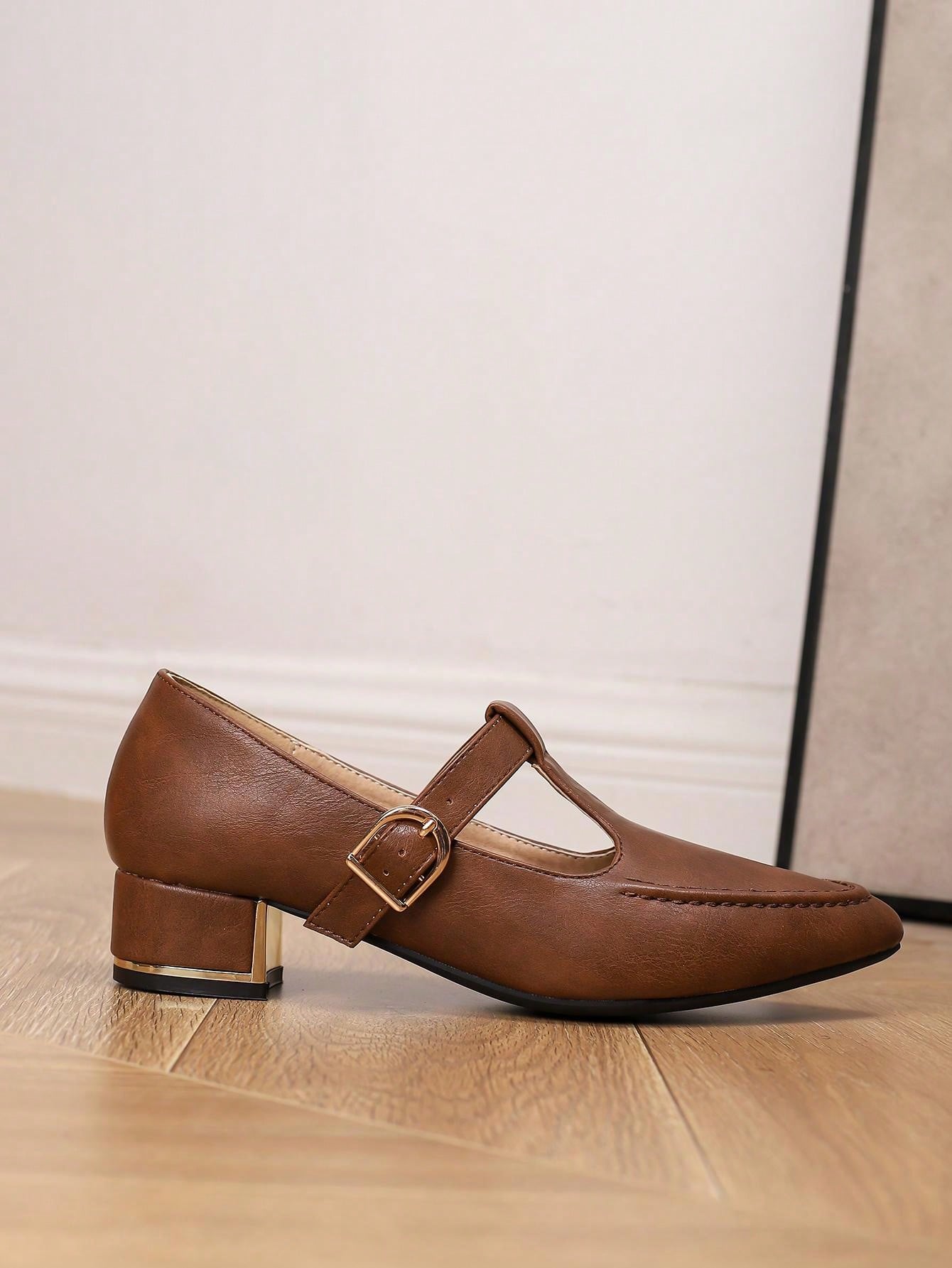 Pointed Toe Metal Thick Heel Fashion Mary Jane Loafers Women Shoes For Work, T-Strap Wingtip College Style Flats