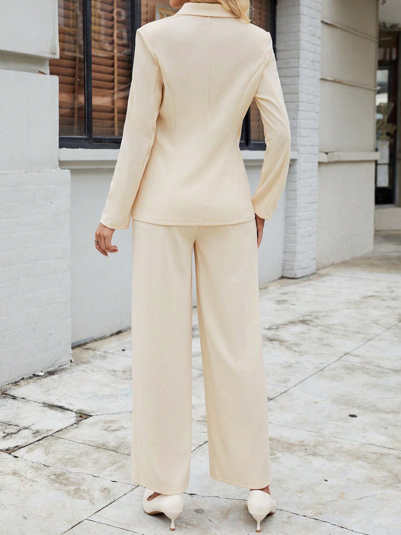 EMERY ROSE Women's Solid Color Tie-Front Long Sleeve Top And Long Pants Casual Suit Set