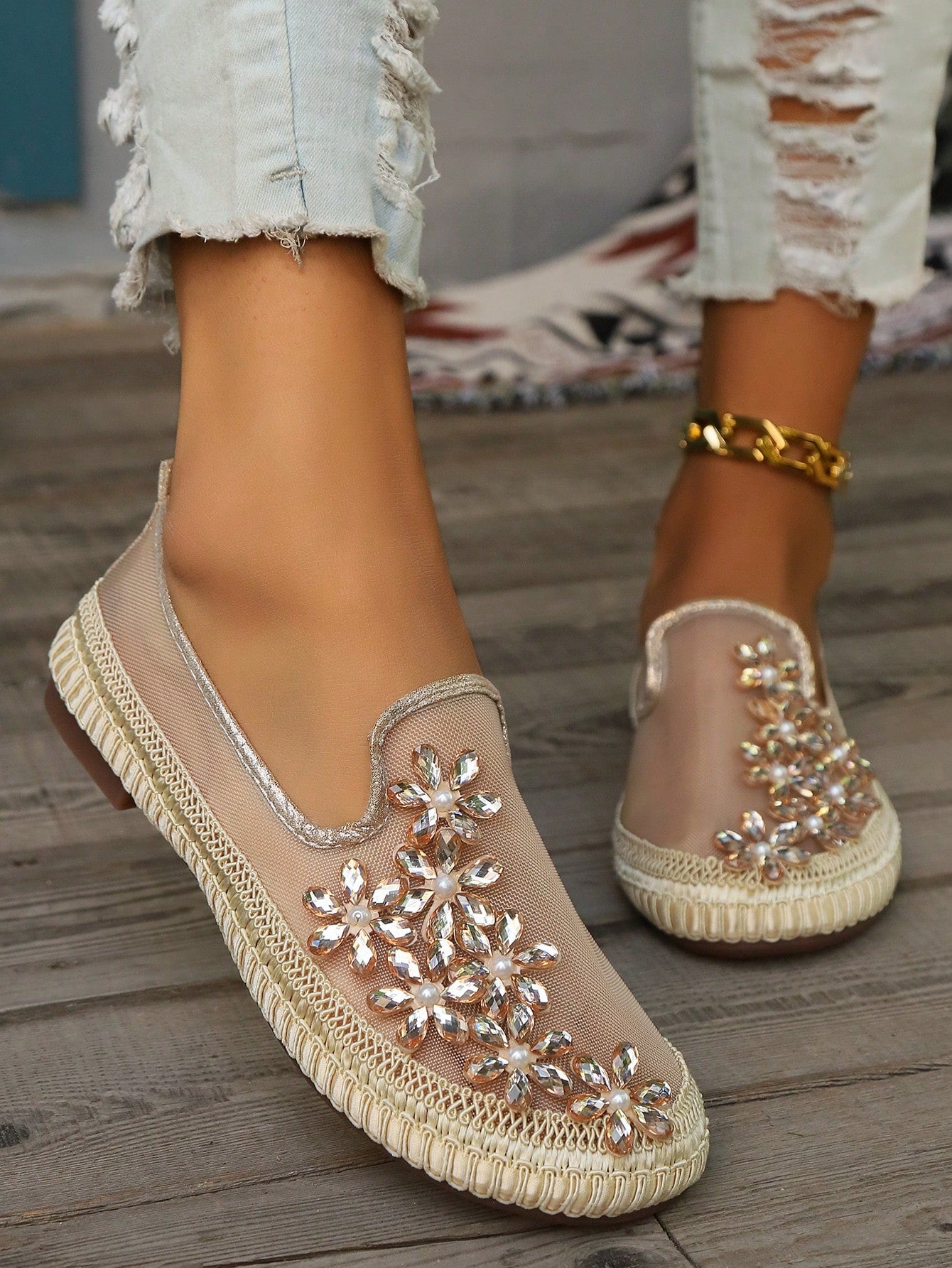 Breathable Mesh Slip-On Shoes For Women, Floral Decor, Lightweight Soft Sole Loafers, New 2024 Spring And Summer Collection