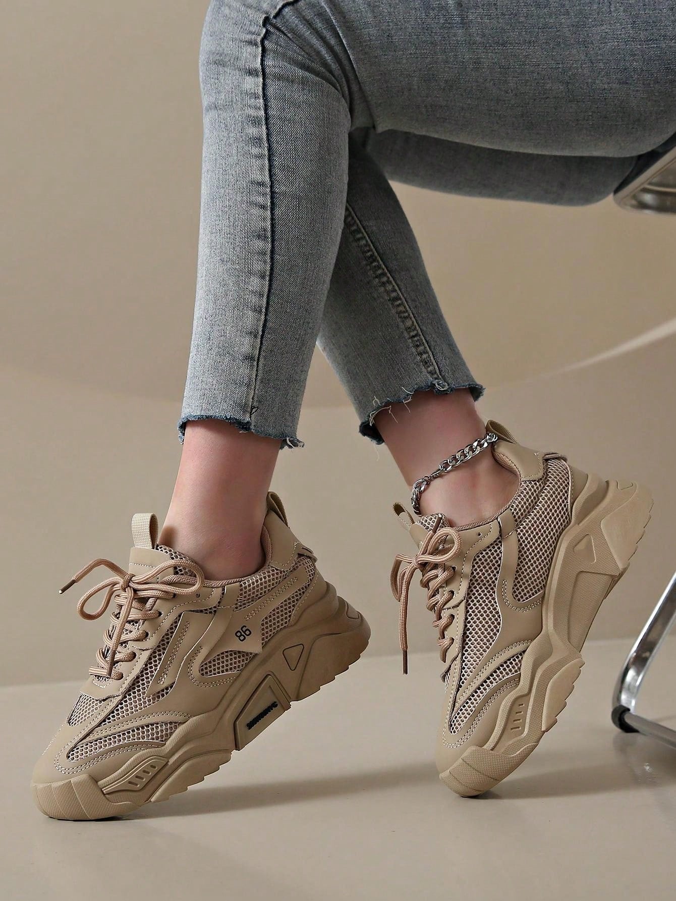 2024 New Women's Thick Sole Casual Shoes Mesh Khaki Color All-Season Sport Shoes Flat Splicing Breathable Outdoor Chunky Sneakers