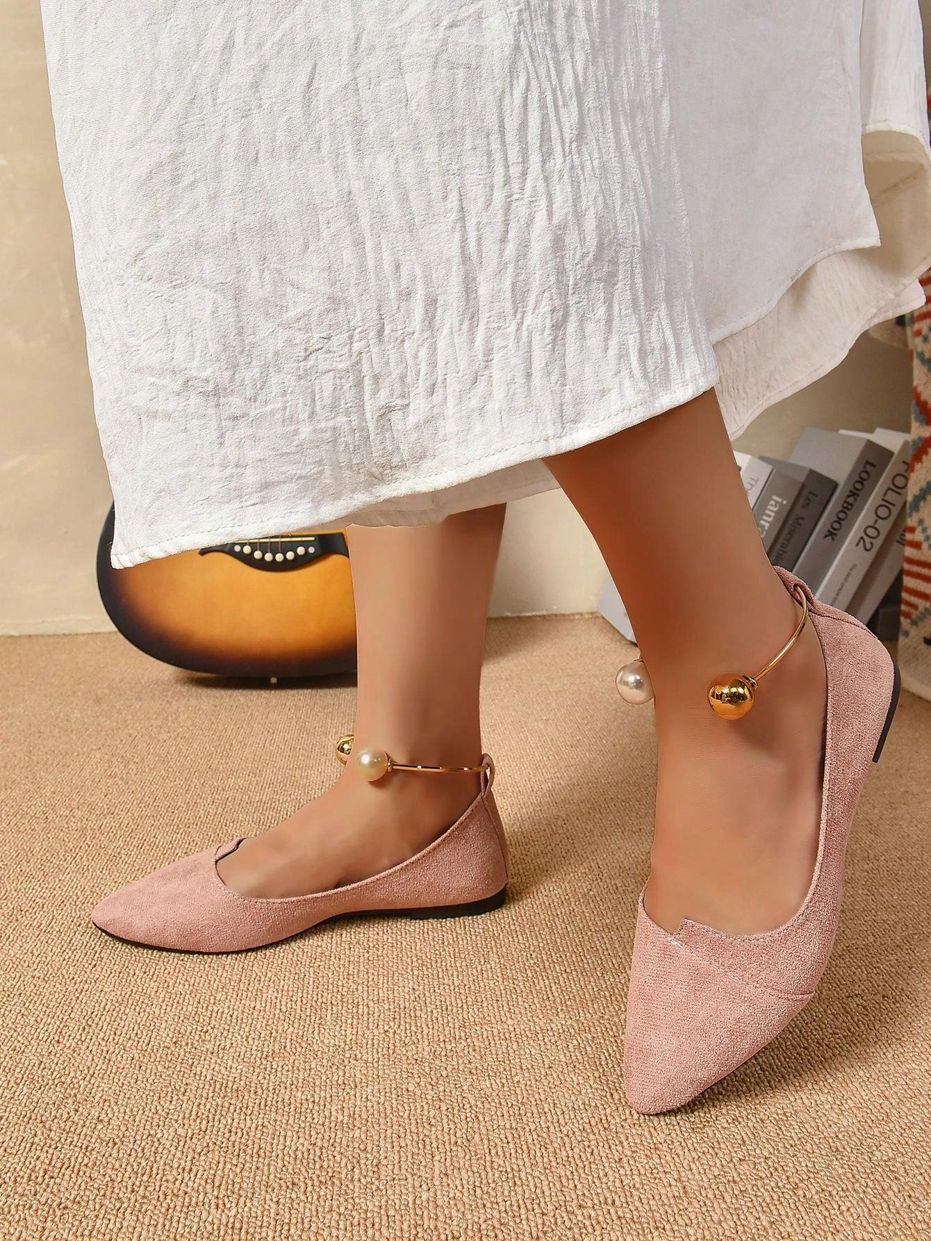 Ladies' Stylish Metal Ring Decoration Lotus Pink Pointed Toe Shoes