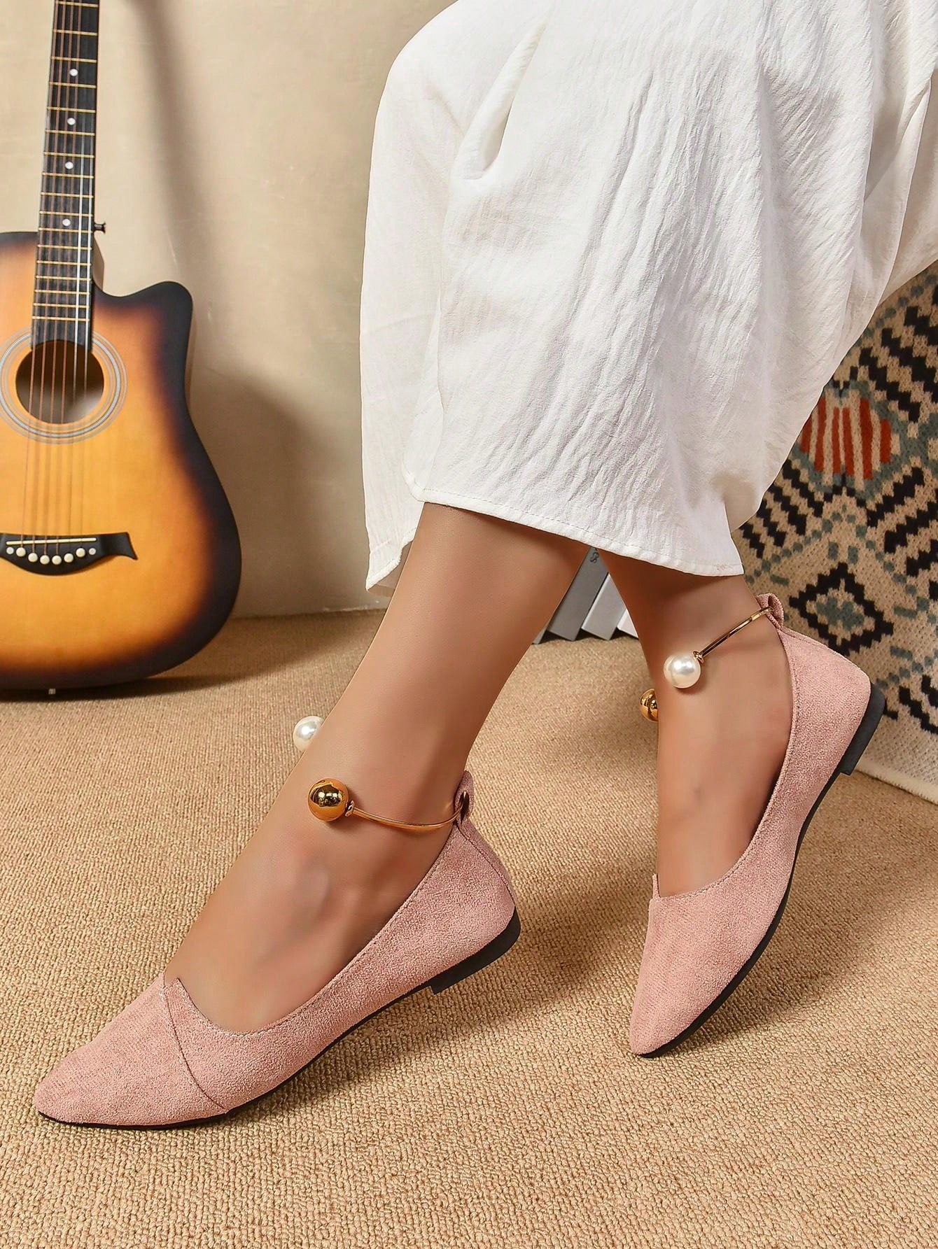 Ladies' Stylish Metal Ring Decoration Lotus Pink Pointed Toe Shoes