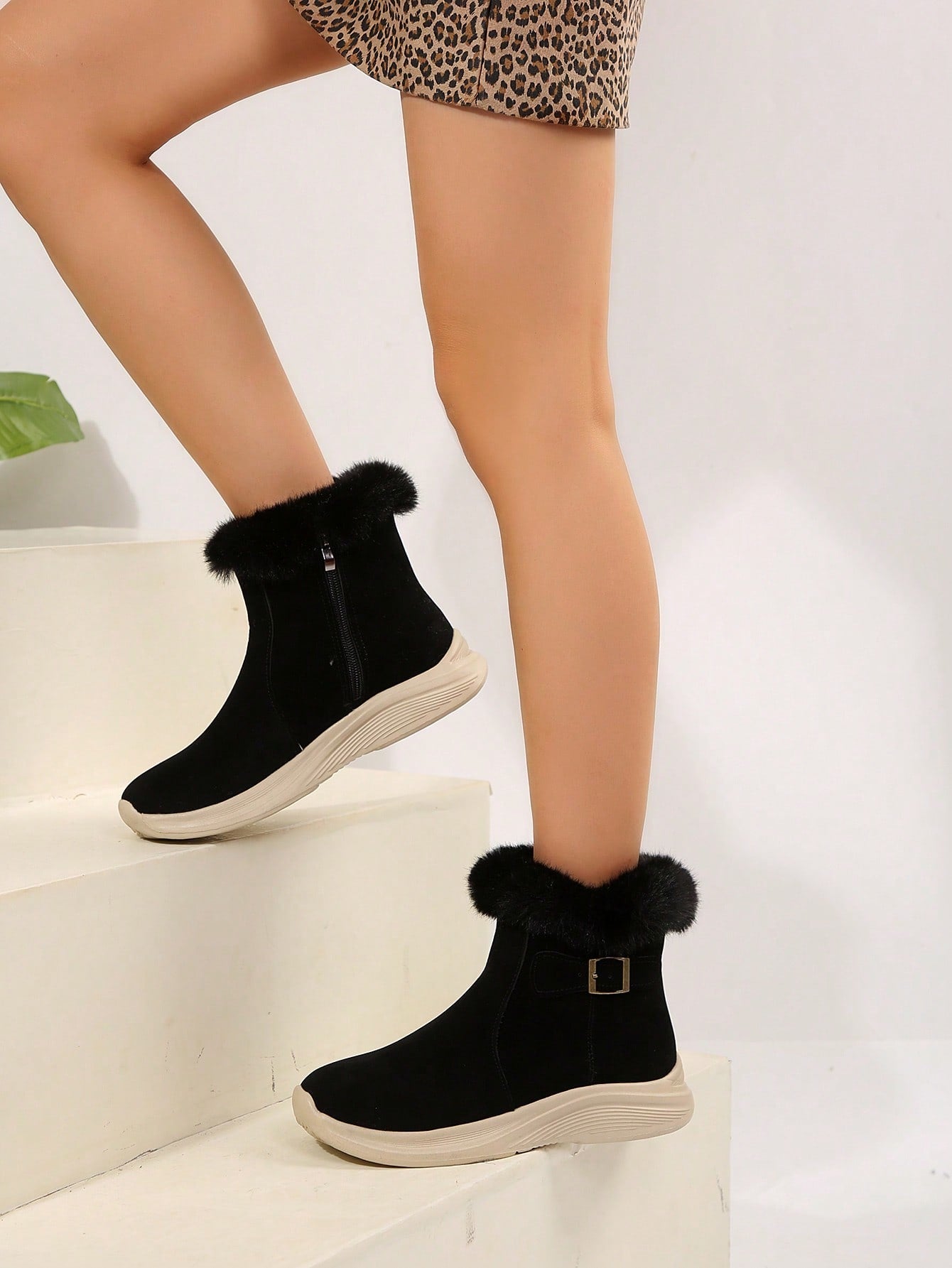 New Winter Warm Lightweight Flat Faux Fur Cuff Comfortable Snow Boots For Women