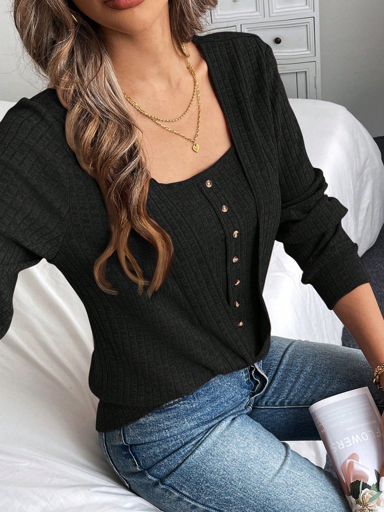 LUNE Square Neck Button Front Tee