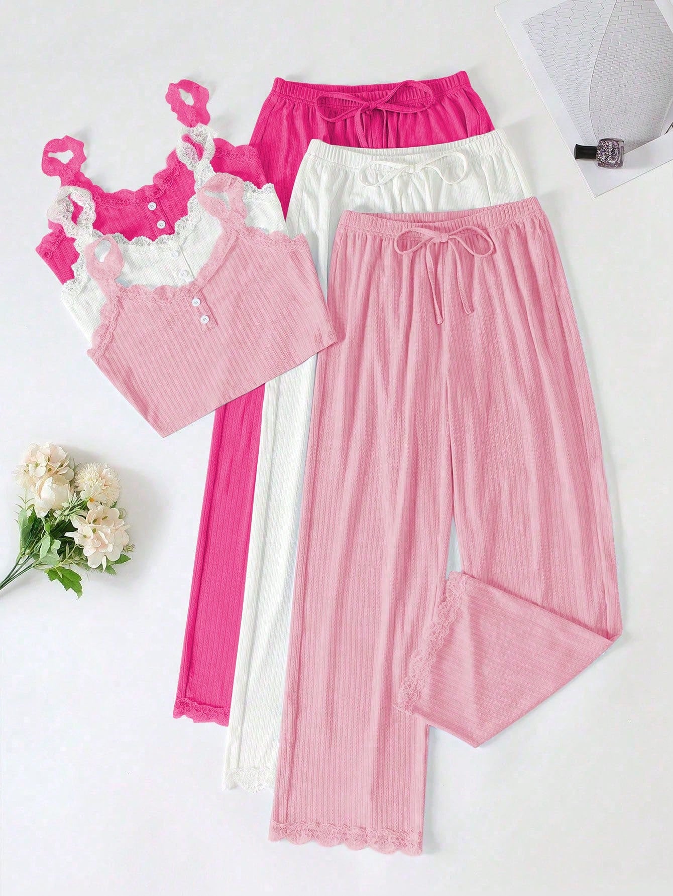 3pcs Women Lace Trim Top And Shorts Pajama Set