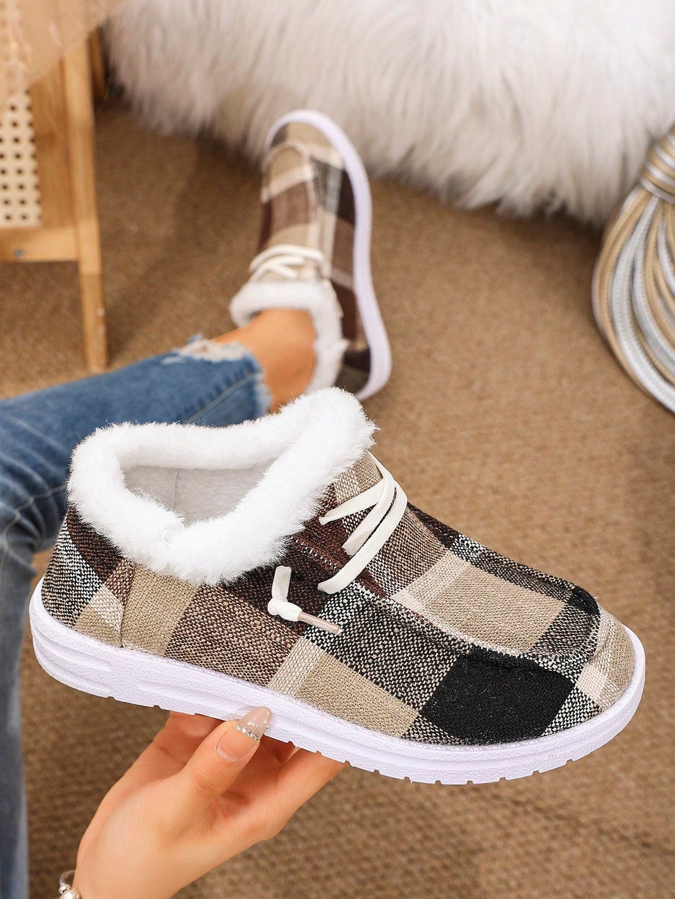 Casual Multi-Color Lightweight Winter Outdoor Sports Shoes, Women's Canvas Material Lace-Up Warm Thermal Lined Flat Leisure Sneakers