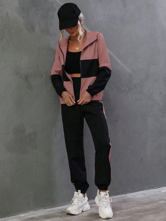 Relaxiva Women's Contrast Color Athletic Two Piece Set