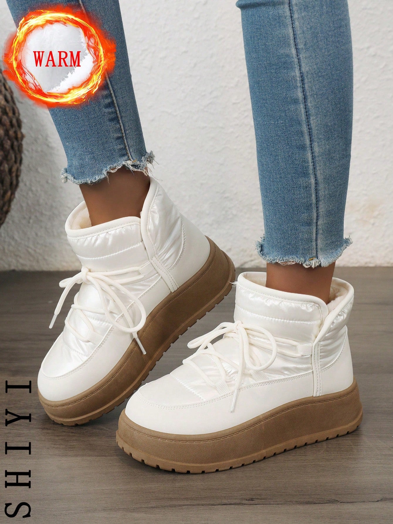 Women's White Casual Sneakers, 2024 Winter New Arrival, Plush Lining Warm Outdoor Thick Sole Fashion Versatile Vacation Style Student Outdoor Hiking Skateboard Flat Chunky Sneakers Snow Boots