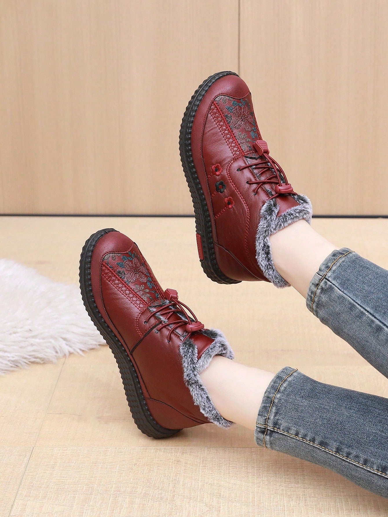 New Fashion Women's Winter Running Shoes, Versatile Casual Sports Sneakers, Plush & Thick Warm Boots, Round Toe, PVC Sole, Anti-Slip Comfortable, Waterproof & Durable, Suitable For Lovely Ladies TM88