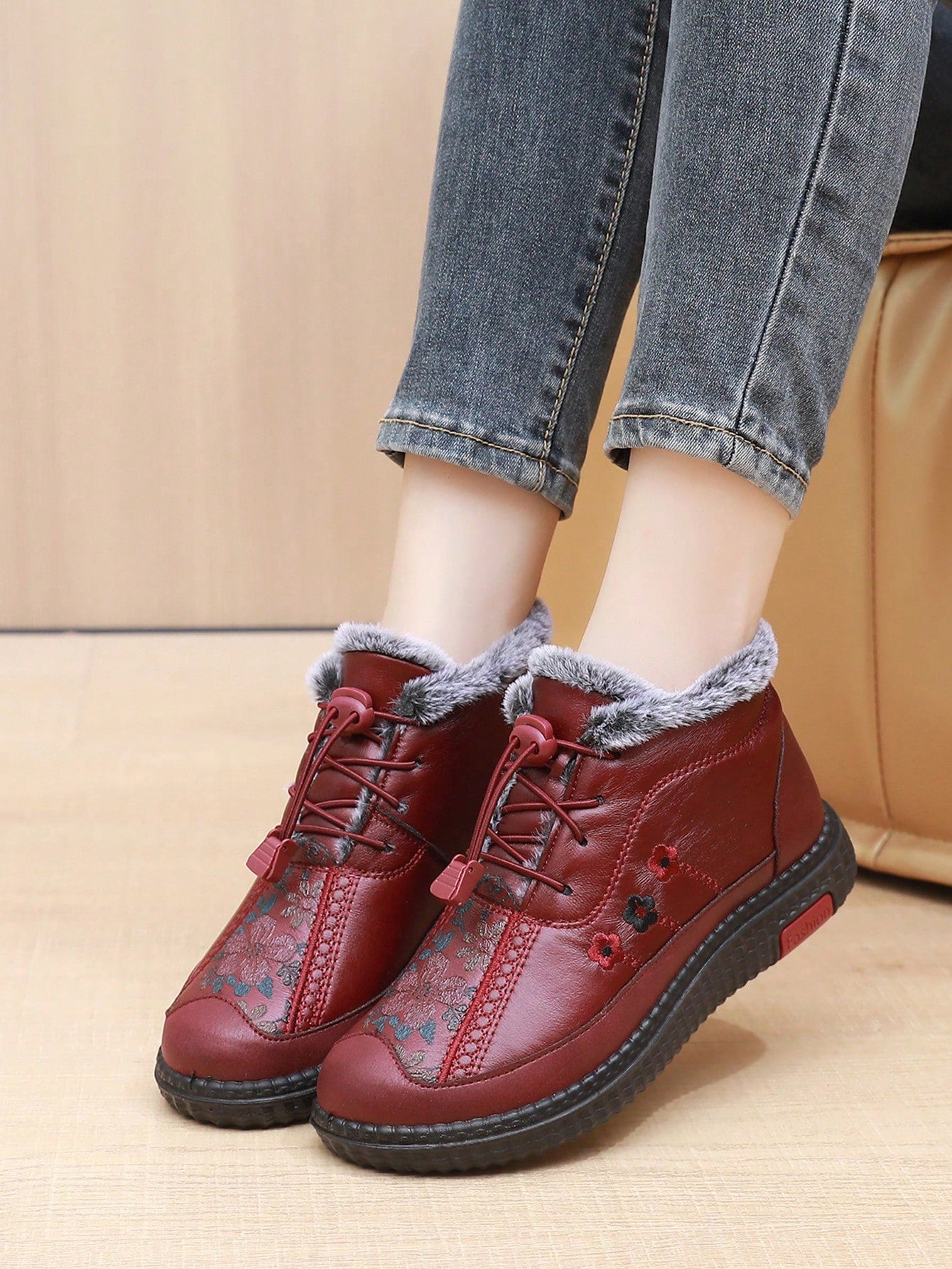 New Fashion Women's Winter Running Shoes, Versatile Casual Sports Sneakers, Plush & Thick Warm Boots, Round Toe, PVC Sole, Anti-Slip Comfortable, Waterproof & Durable, Suitable For Lovely Ladies TM88