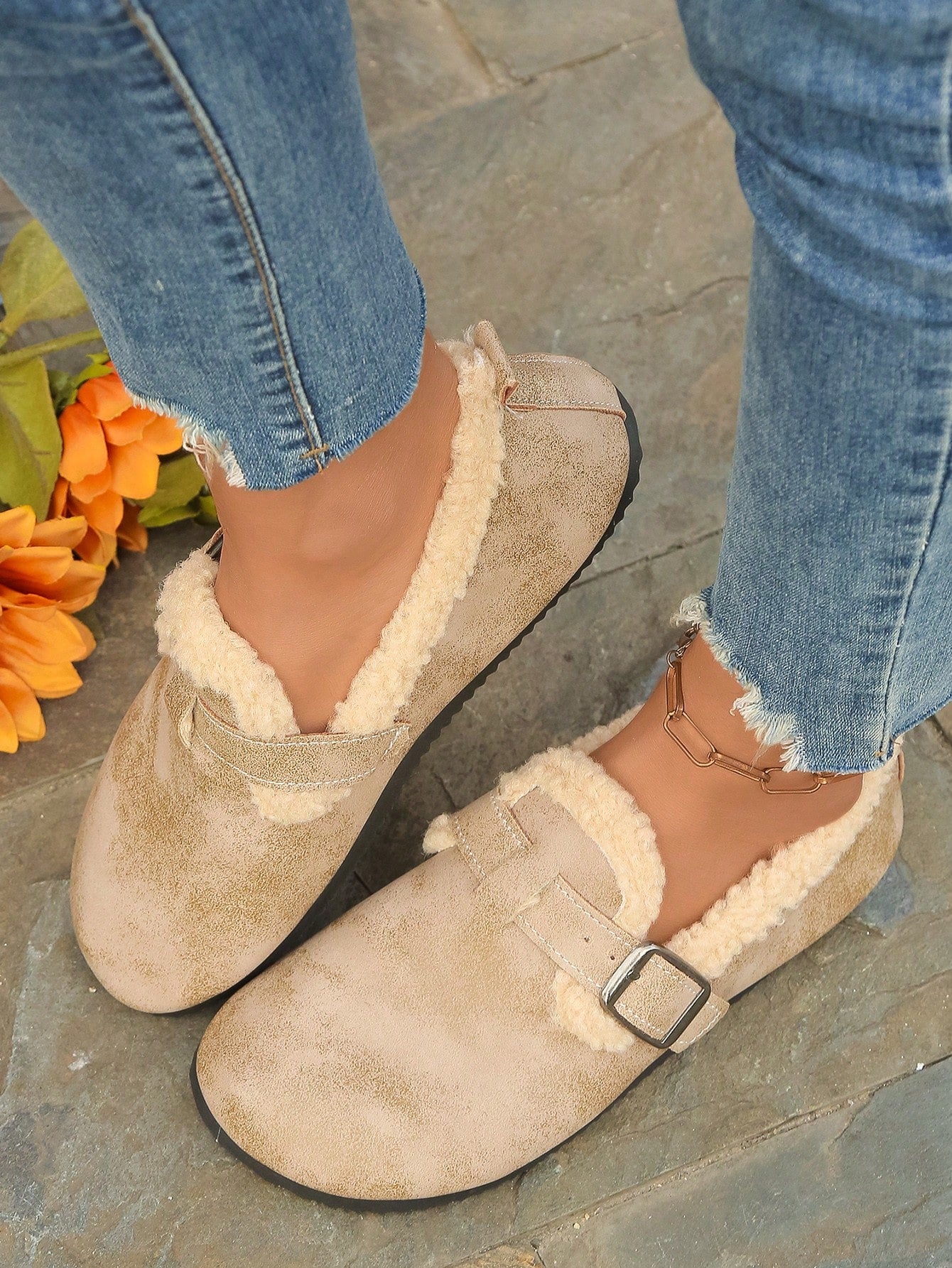 Women's Fall Flat Slip-On Shoes, New Spring & Summer Soft & Comfortable Round Toe Lightweight Casual Loafers, Daily Wear Halloween Accessories