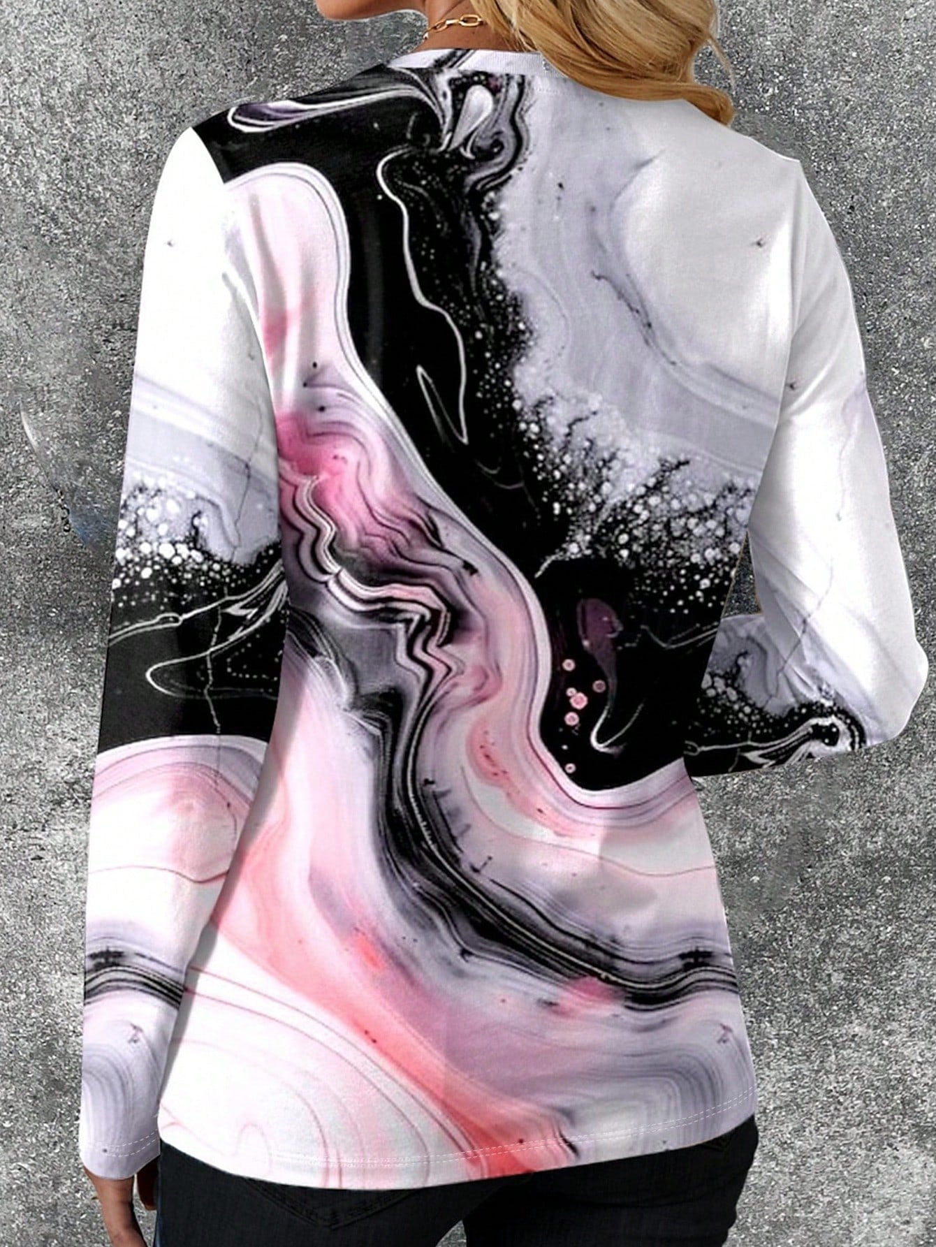 INAWLY Women Standard Fit Marble Print Crew Neck Long Sleeve T-Shirt For Autumn Graphic Tees Women Tops For Spring Outfit
