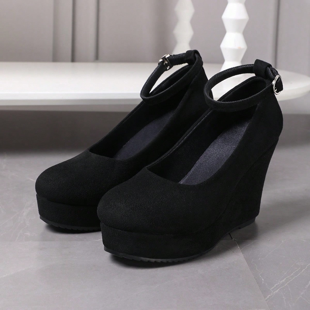 Women's Thick Bottom Mary Jane Shoes Round Toe Waterproof Platform Adjustable Buckle Strap, Fashion Large Size Comfortable Casual Shoes, Suitable For Spring And Autumn