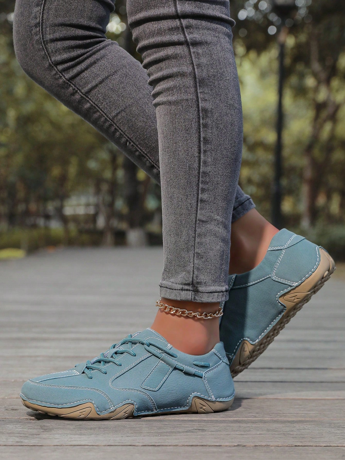 Women Casual Sneakers Handmade Octopus Design Fitness Cross Training Shoes Fashion Motorcycle Shoes, Rubber Non-Slip Sole Slip-On Slouchy Shoes