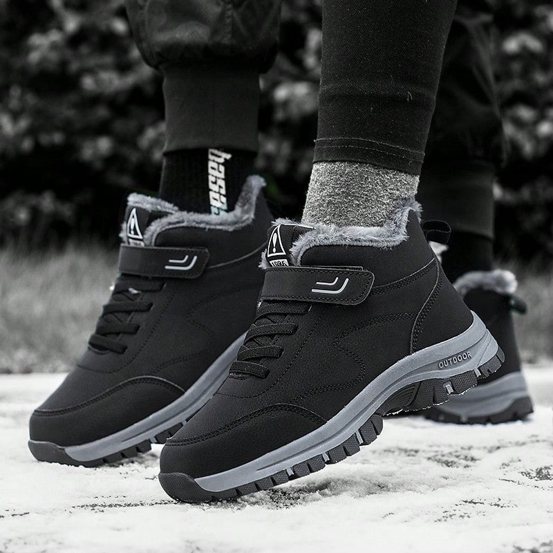 Women's Climbing Shoes Fashion Thermal Lined Sports Shoes Black Sports Shoes High-Top Shoes