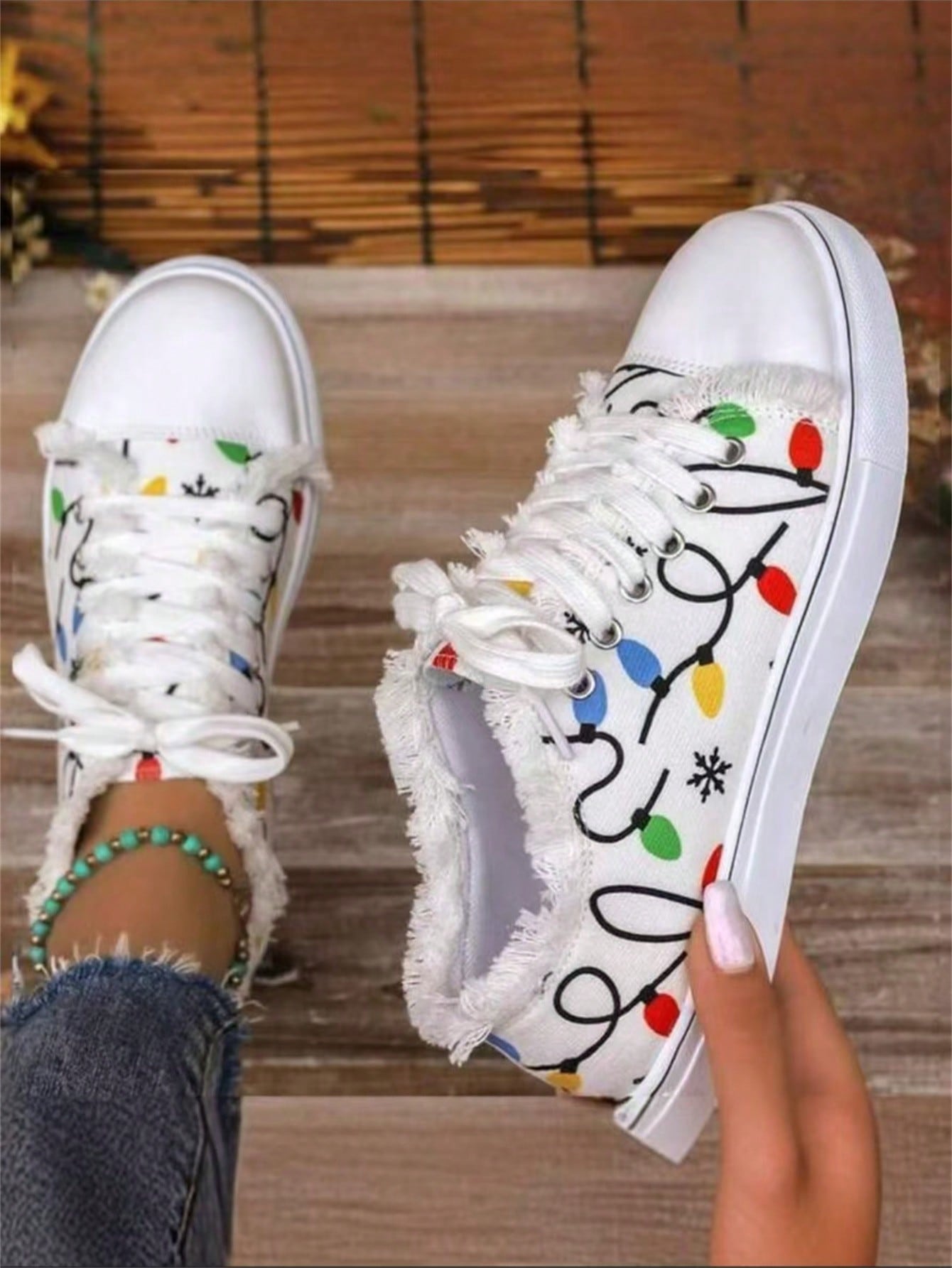 Plus Size Women's Casual Halloween Horror Elements Skull Print Cross Strap Decorated Sneakers, Fashion Choice, Spring/Autumn