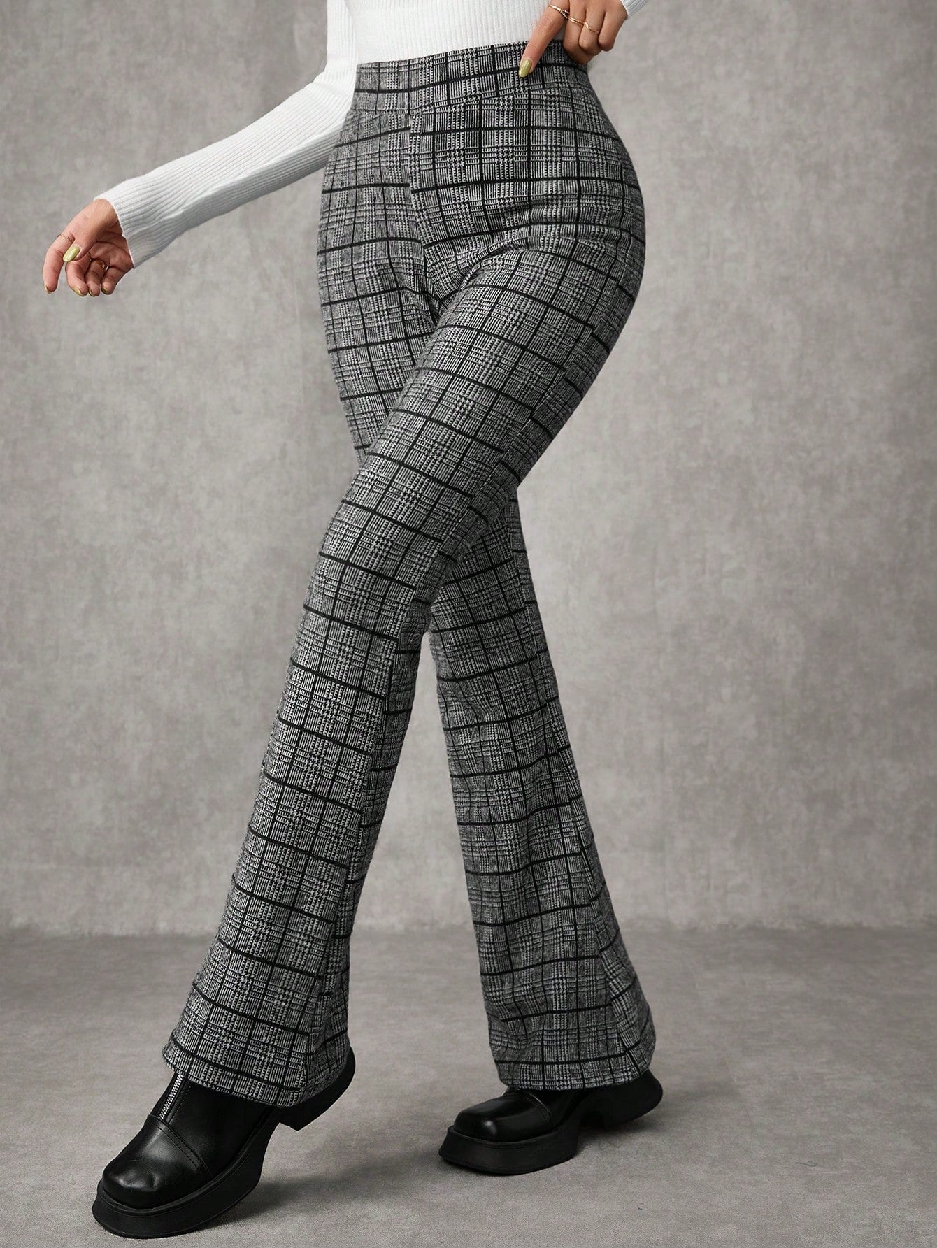 Women's Plaid Print Flare Leg Elastic Waist Elegant Commuter Pants