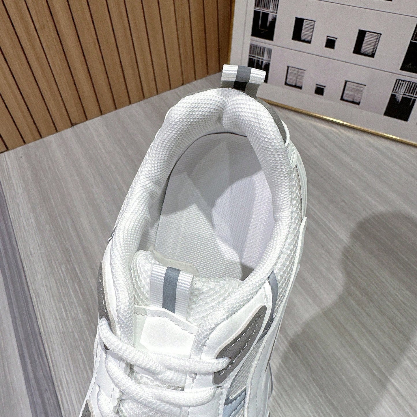 Women Round Toe Lace-Up Color Block Mesh Breathable Comfortable Fashionable Casual Thick Sole Sneakers, Versatile White Shoes For Women