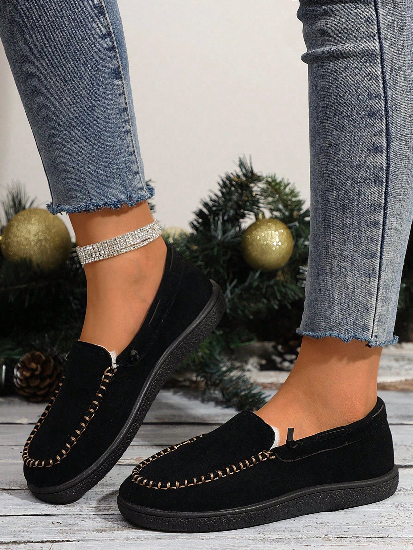 Casual Multi-Color Lightweight Winter Outdoor Sports Shoes, Women's Canvas Material Lace-Up Warm Thermal Lined Flat Leisure Sneakers