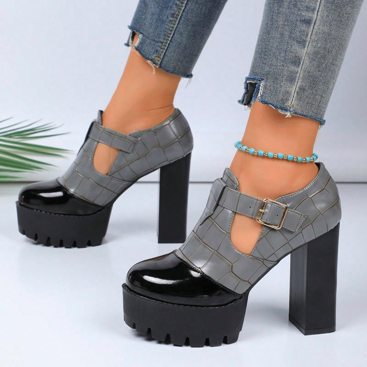 2025 New Arrivals Square Toe Thick Anti-Slip Platform High Heel Outdoor T-Stage Fashion Women Shoes